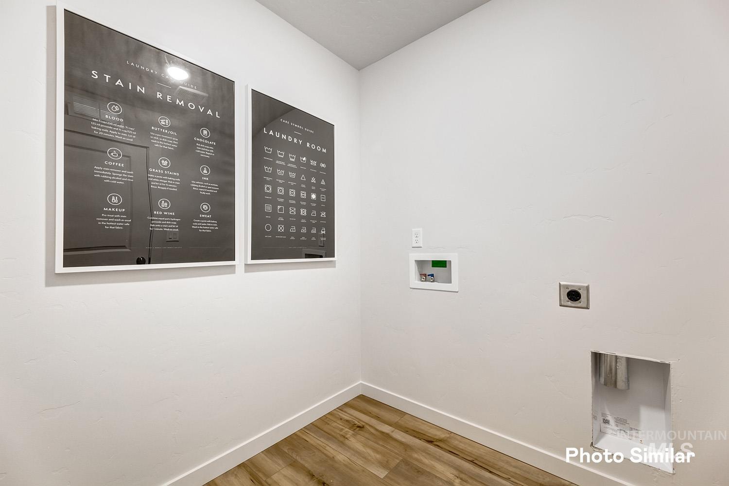 2468 W Pollinator Dr Property Photo 21