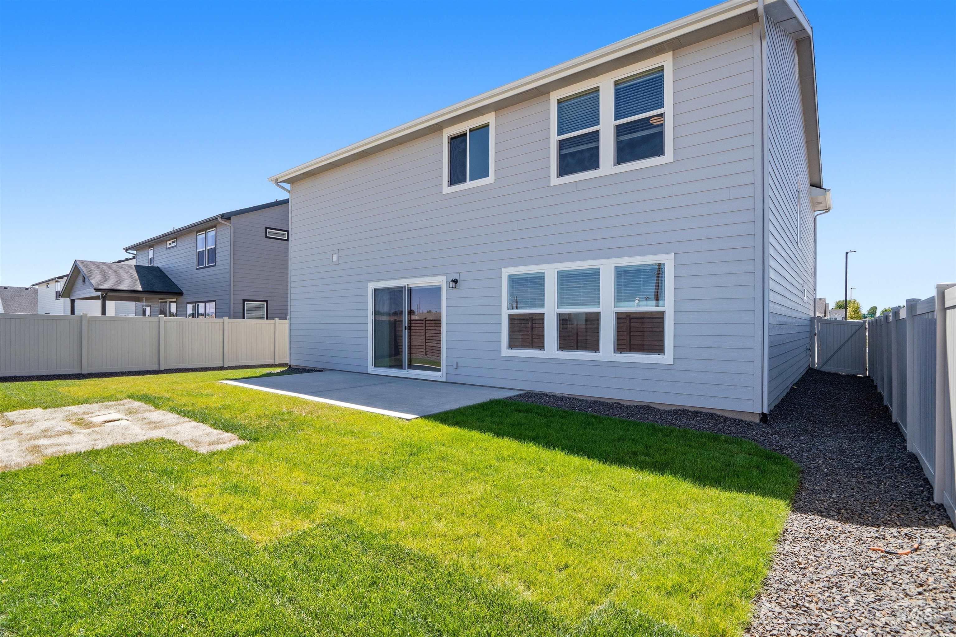 338 W Omphale St. Property Photo 39
