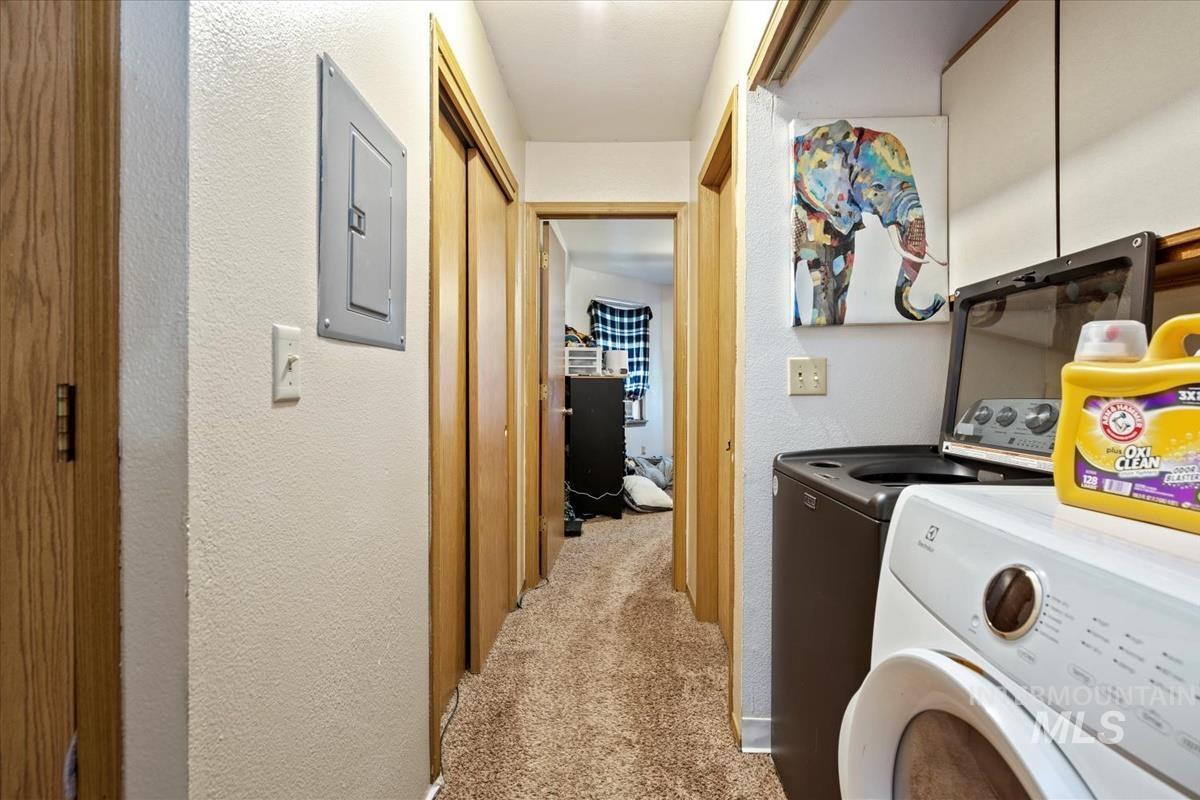 33 S Mike St Property Photo 36