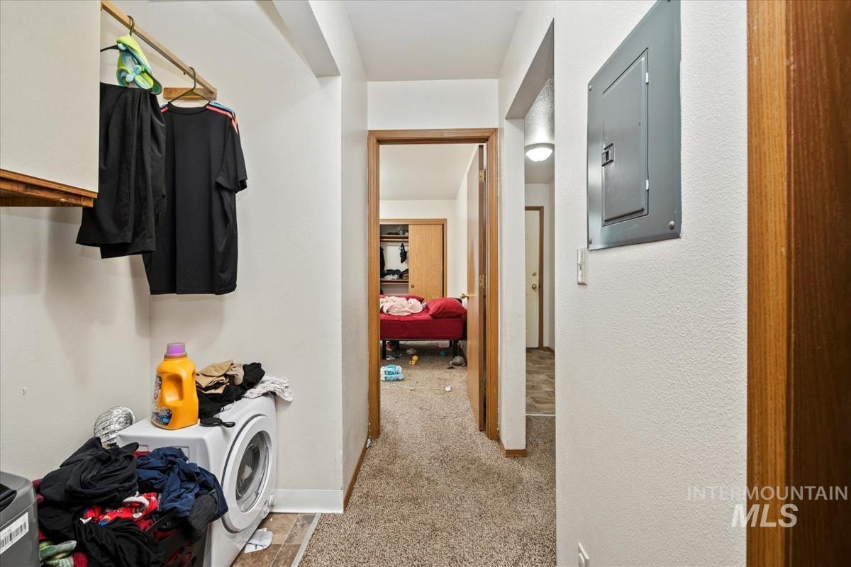 33 S Mike St Property Photo 45