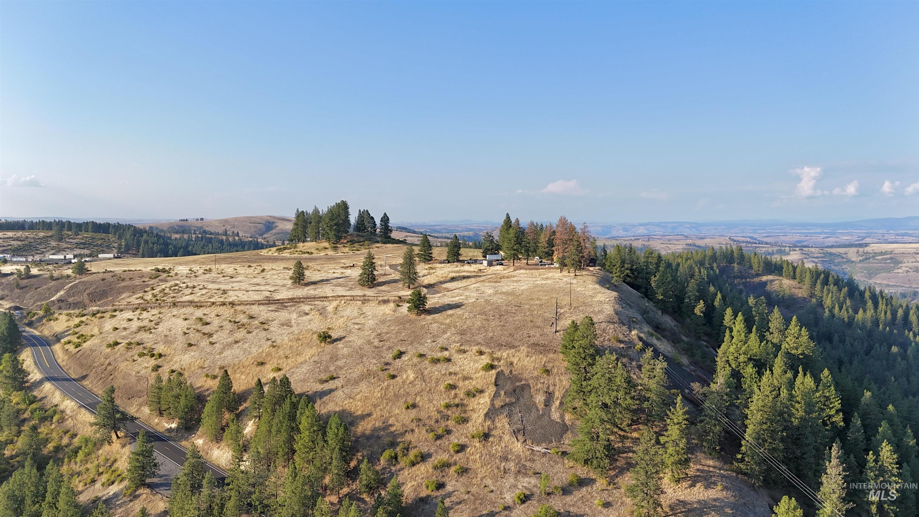 929 Mt. Idaho Grade Rd Property Photo 38
