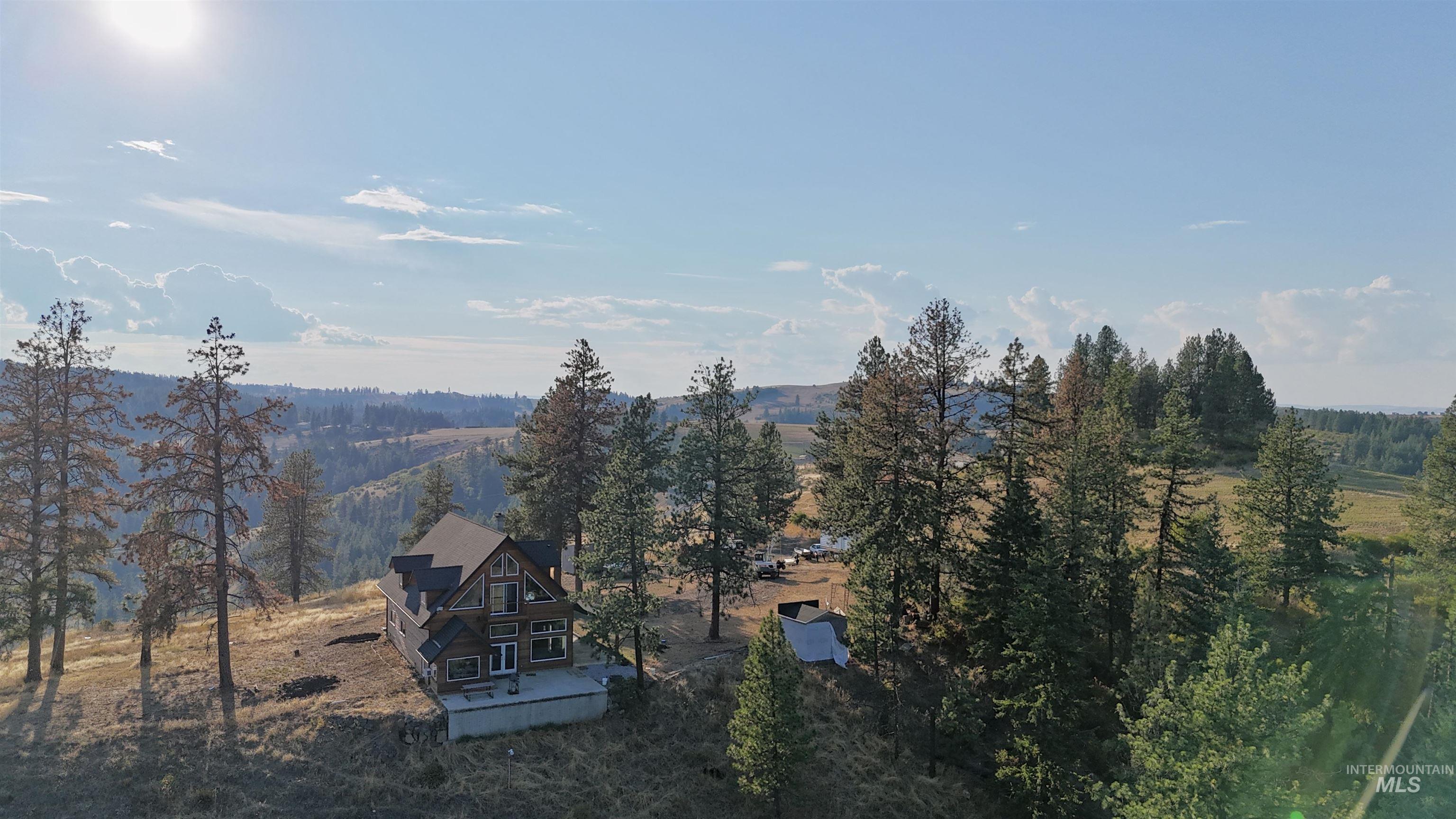 929 Mt. Idaho Grade Rd Property Photo 39