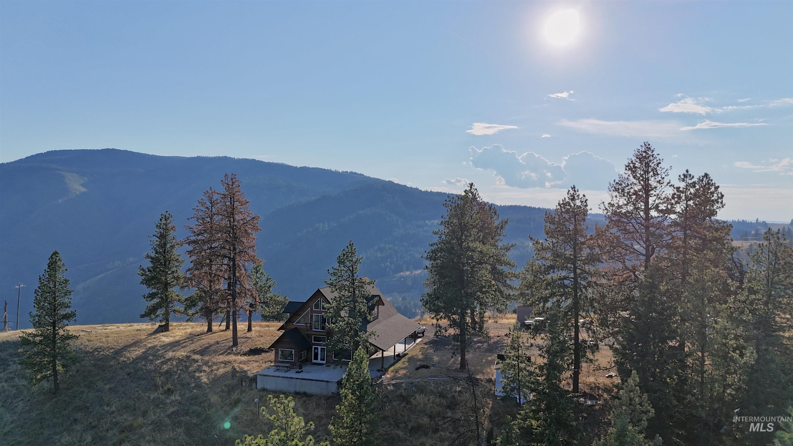 929 Mt. Idaho Grade Rd Property Photo 43