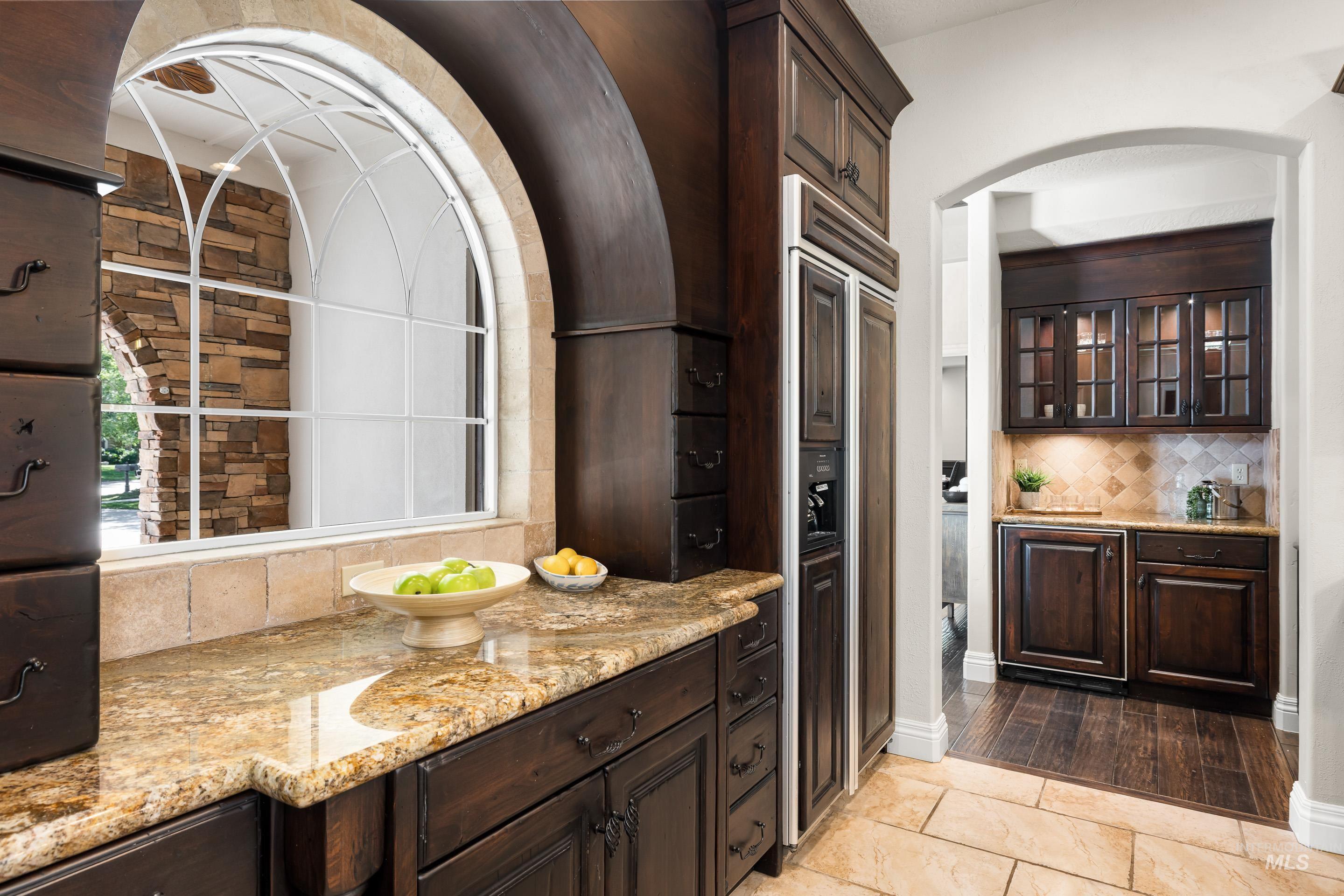 974 E Riversong Drive Property Photo 19