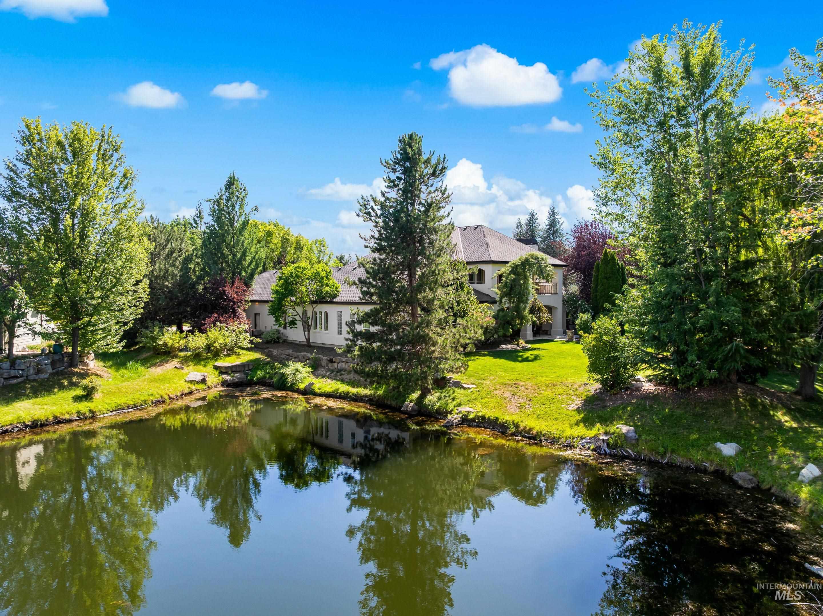 974 E Riversong Drive Property Photo 50