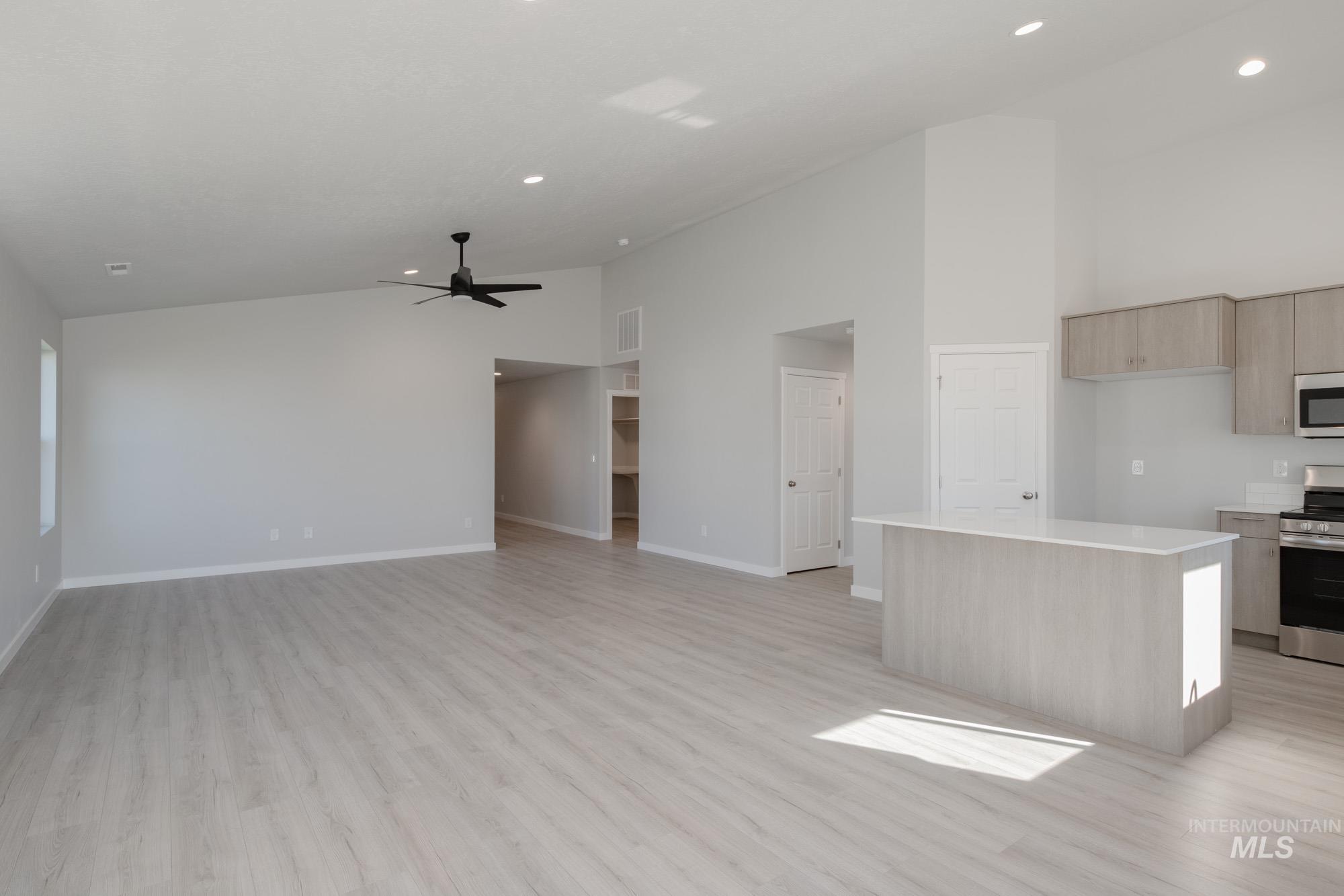 1717 Webb Brook St Property Photo 11