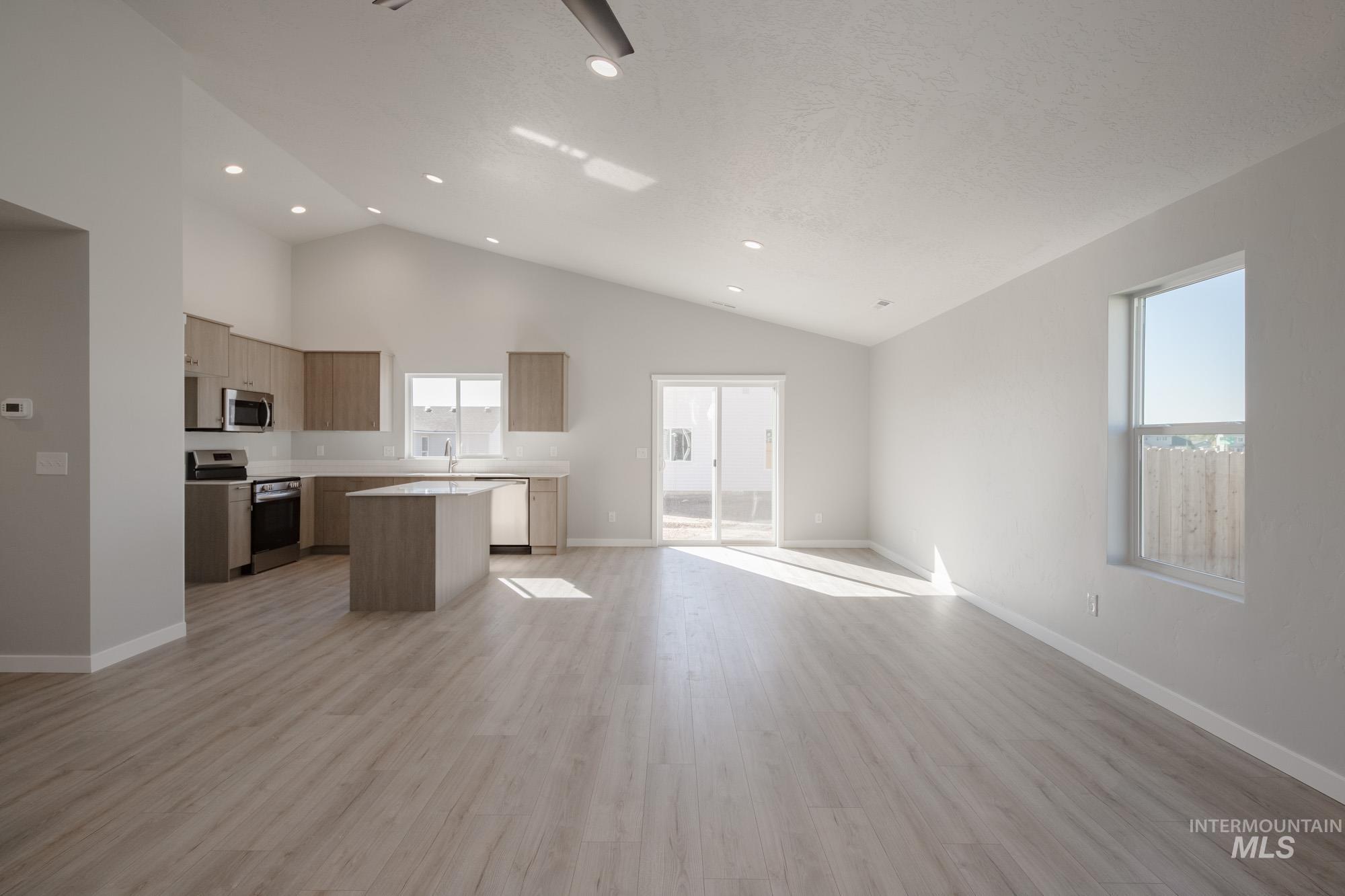 1717 Webb Brook St Property Photo 15