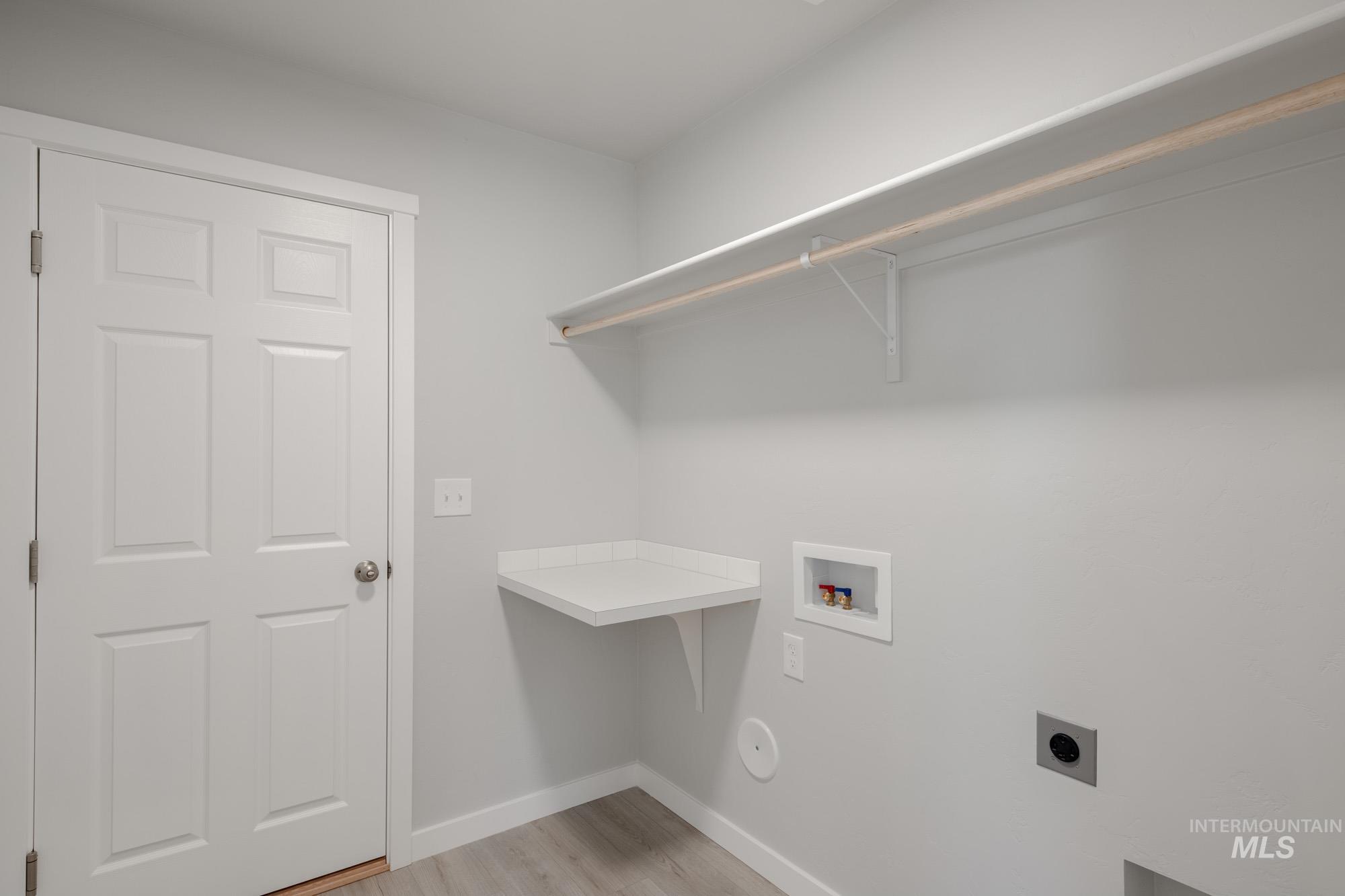 1717 Webb Brook St Property Photo 20