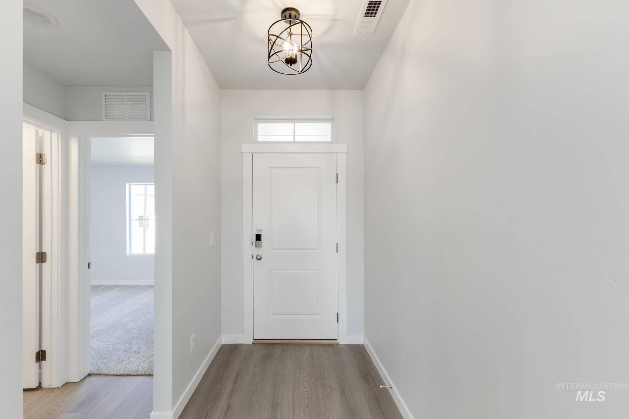 3343 W Morere Dr Property Photo 3