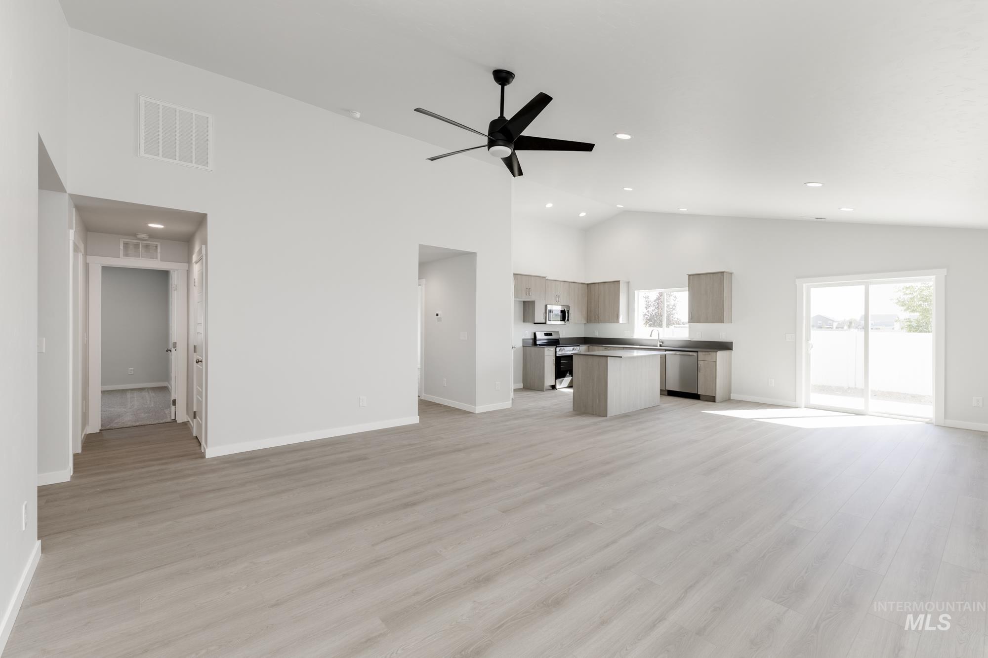 3343 W Morere Dr Property Photo 10