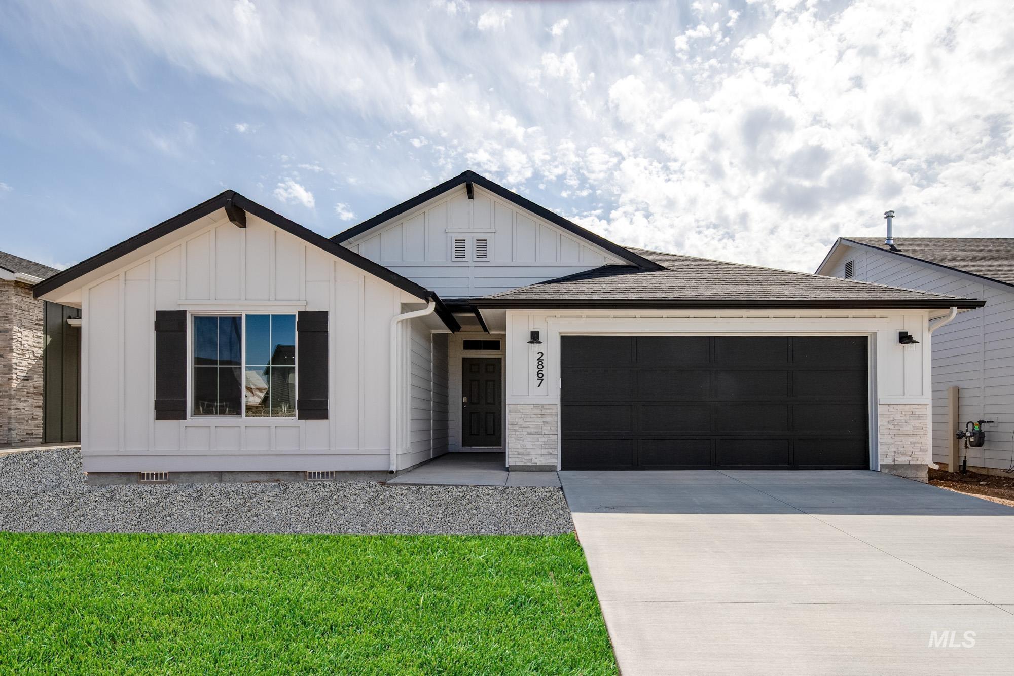 2867 E Valley Wind St Property Photo 1