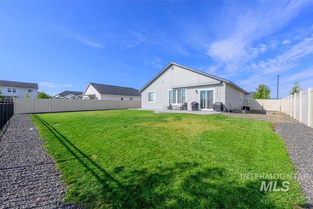 2920 N Sunset Farm Rd. Property Photo 4