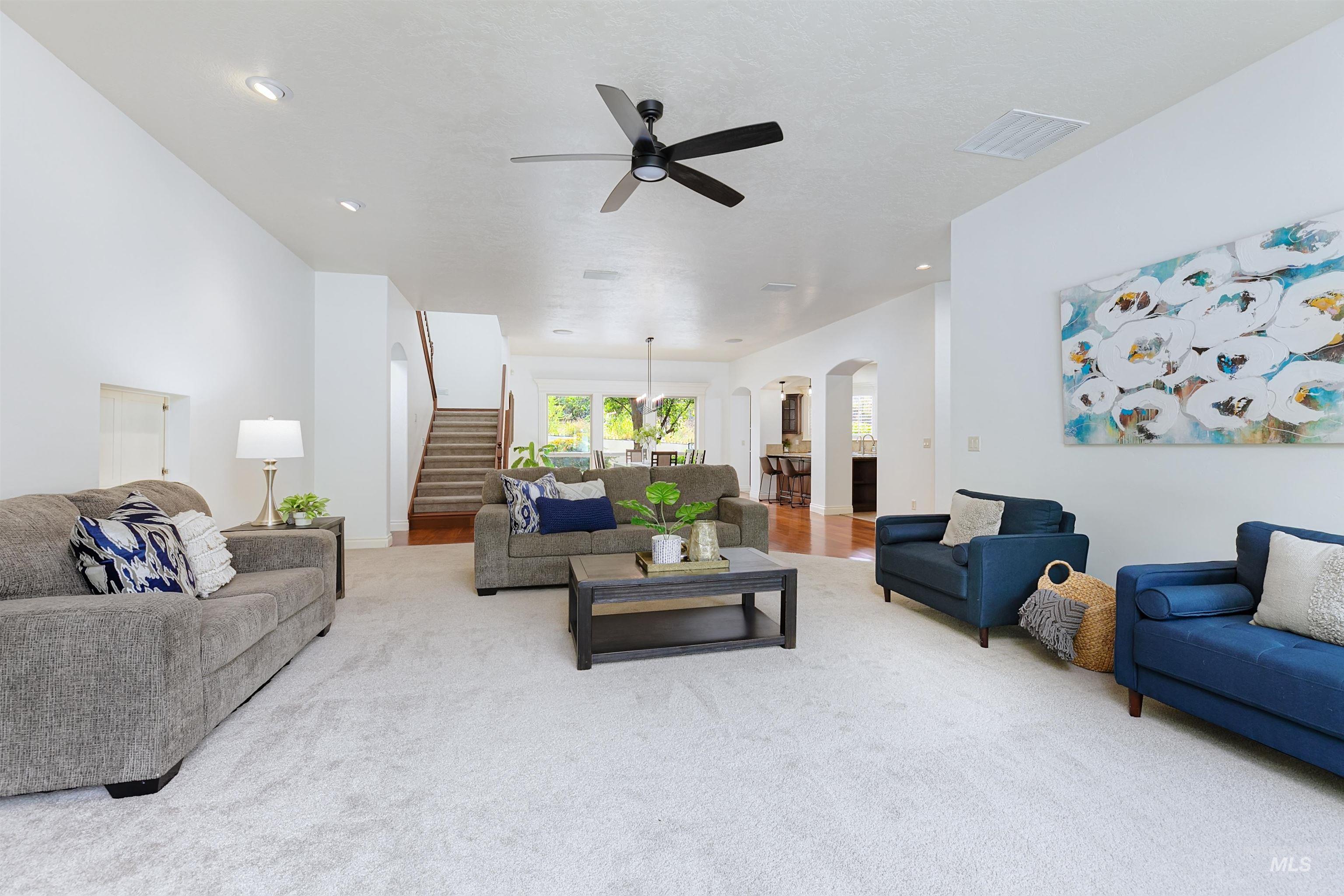 1450 E Covey Run Ct Property Photo 14