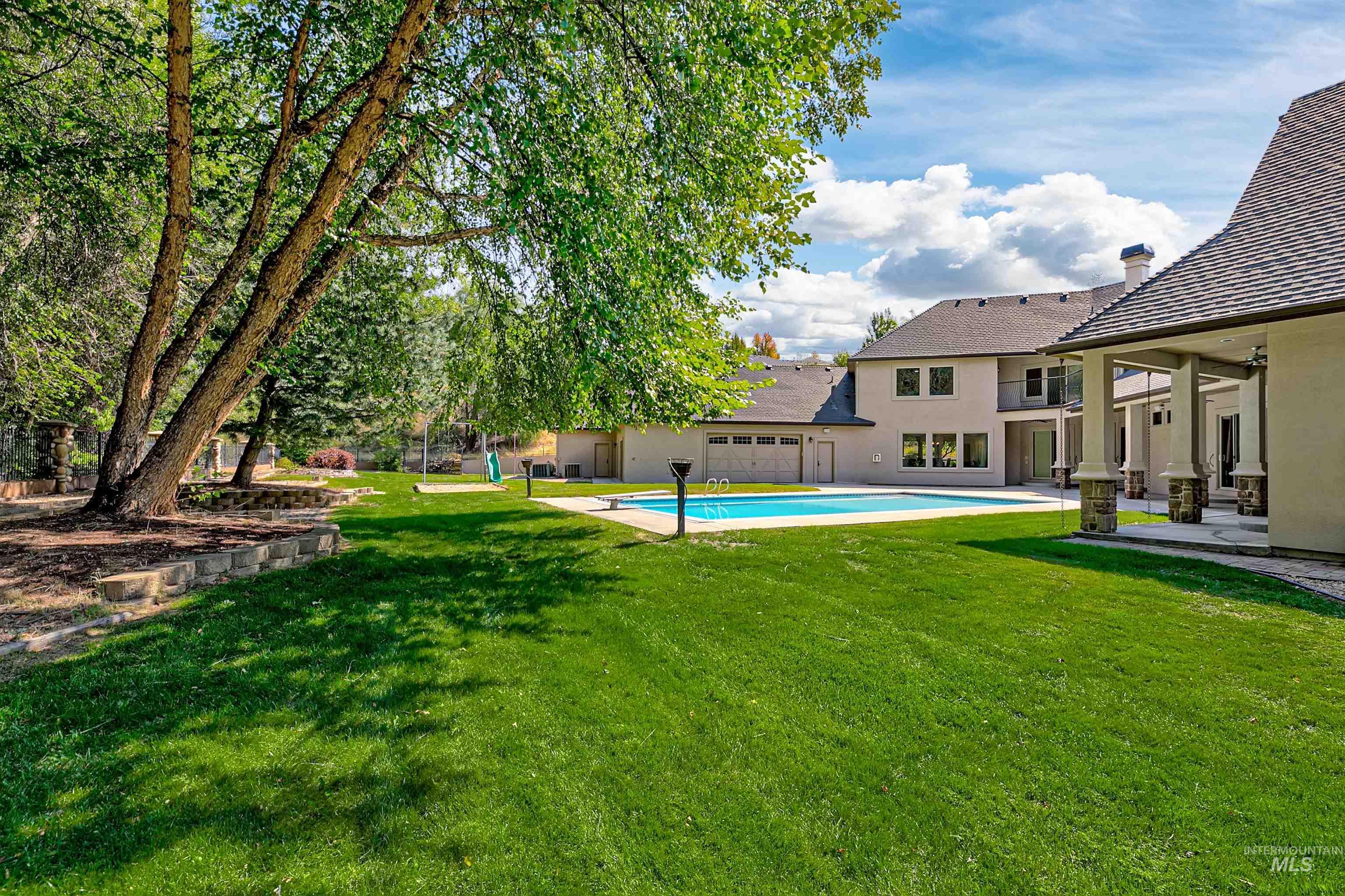 1450 E Covey Run Ct Property Photo 44