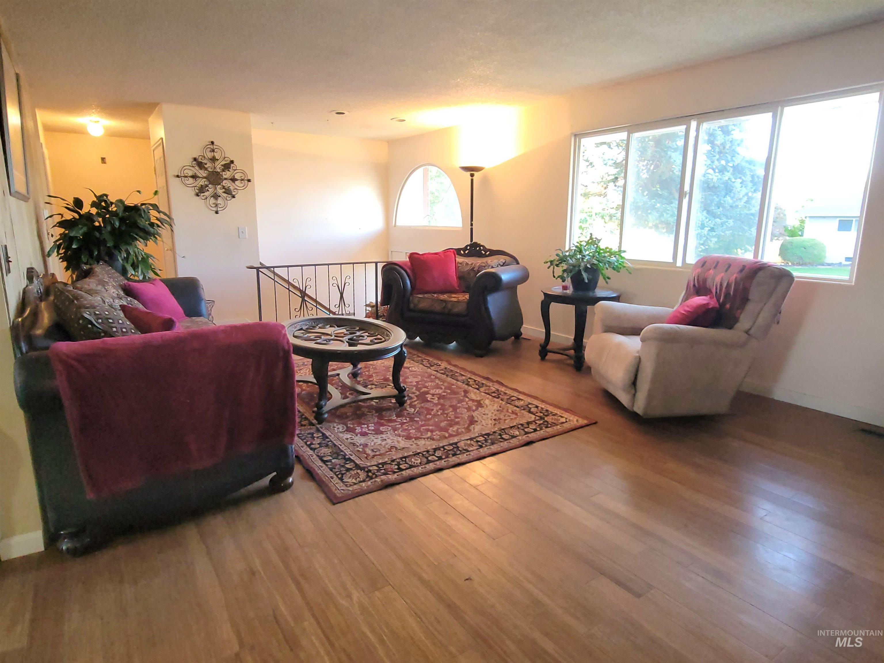 2020 Powers Ave. Property Photo 11