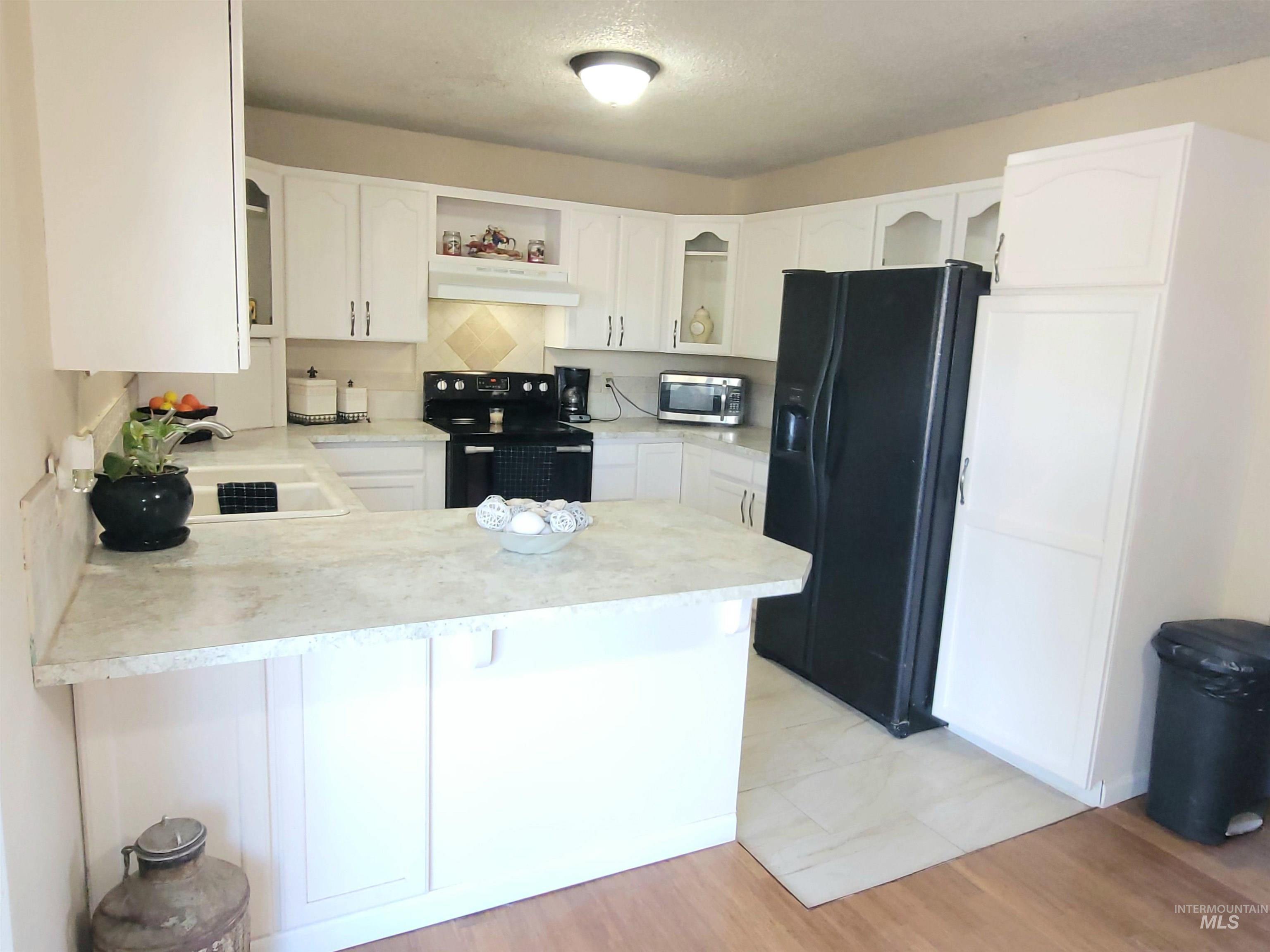 2020 Powers Ave. Property Photo 15