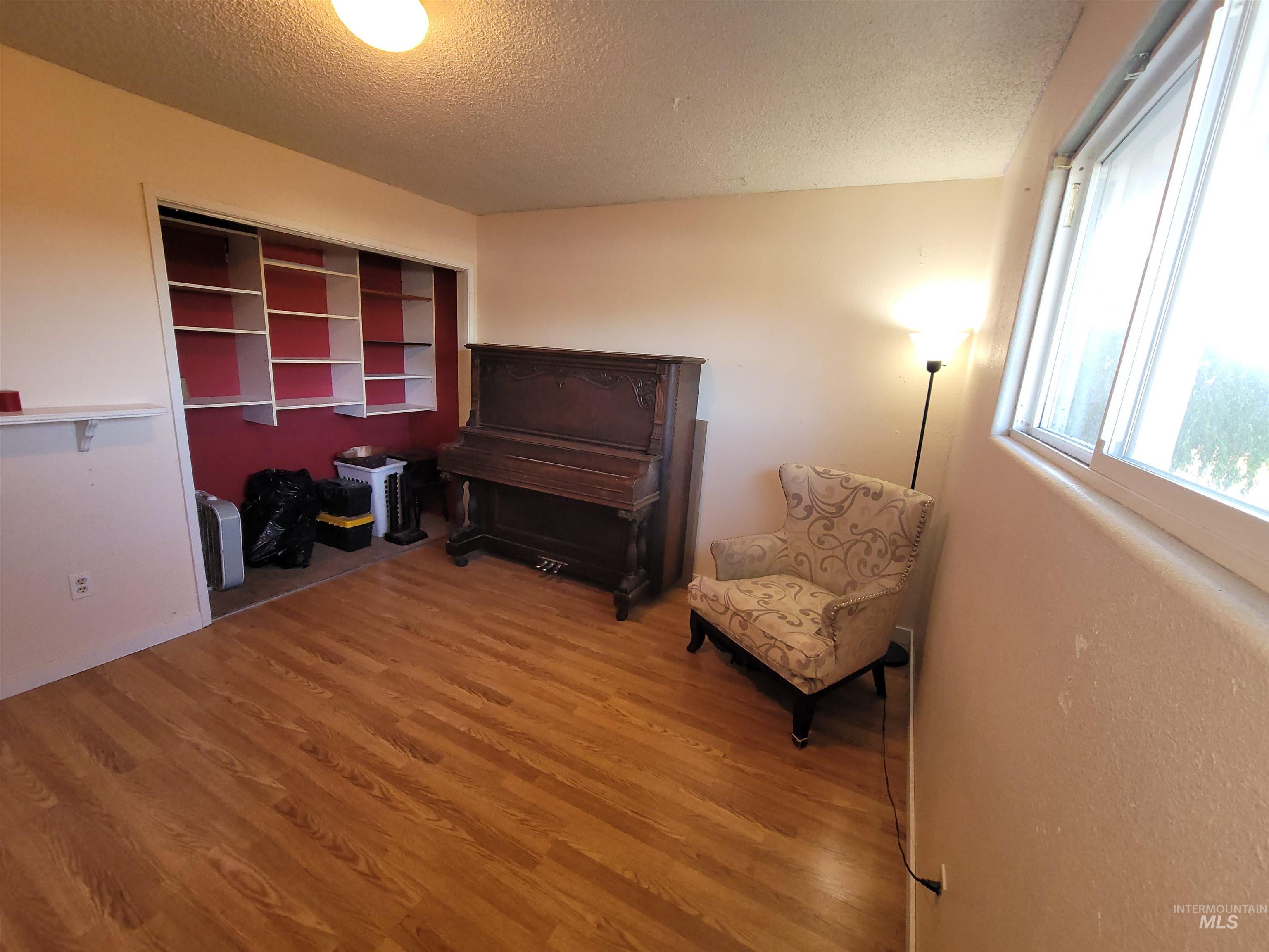 2020 Powers Ave. Property Photo 22