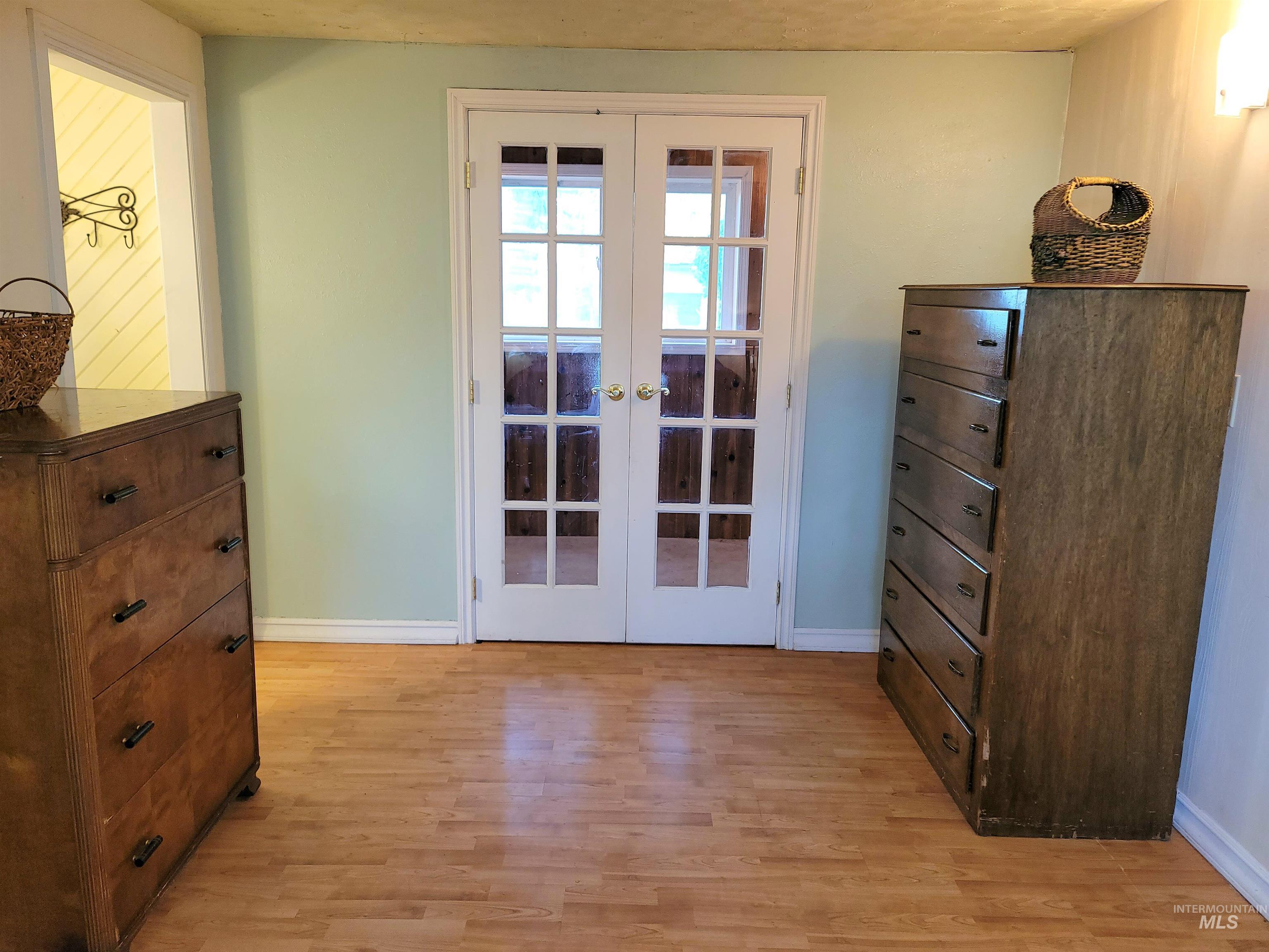 2020 Powers Ave. Property Photo 31