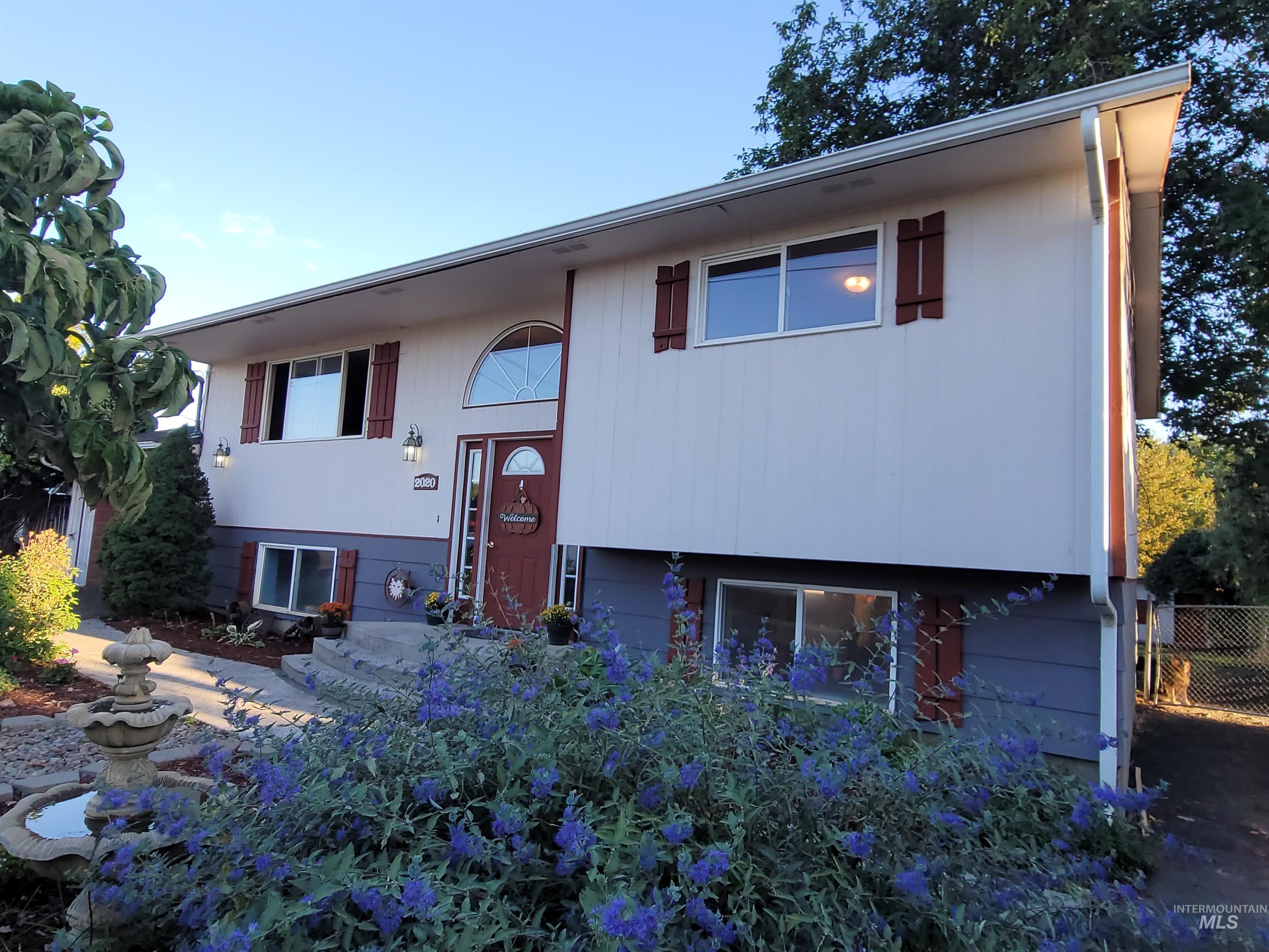 2020 Powers Ave. Property Photo 40