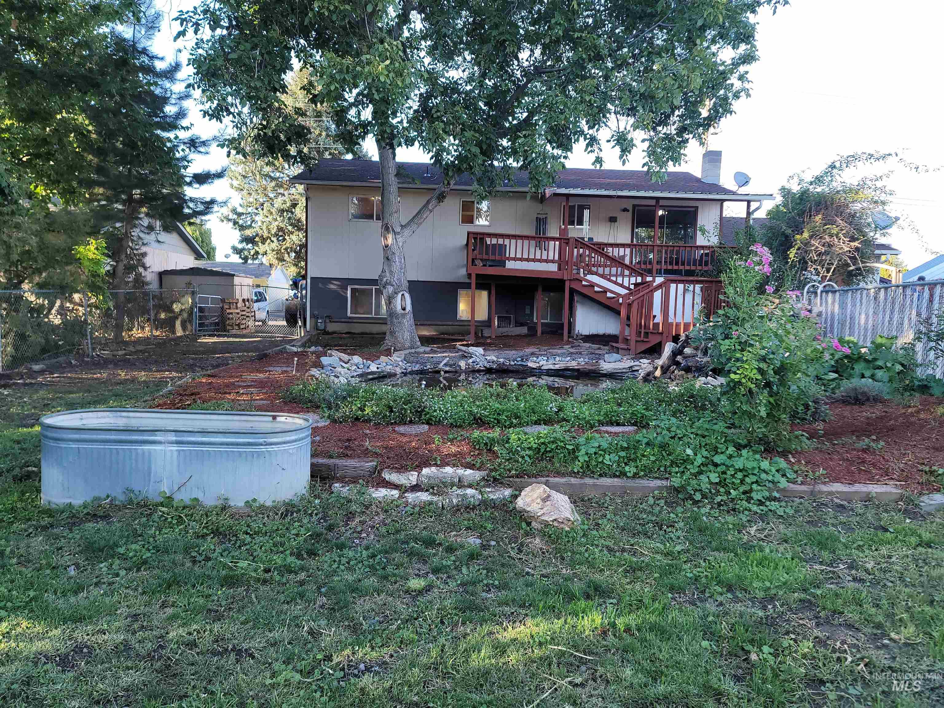 2020 Powers Ave. Property Photo 42