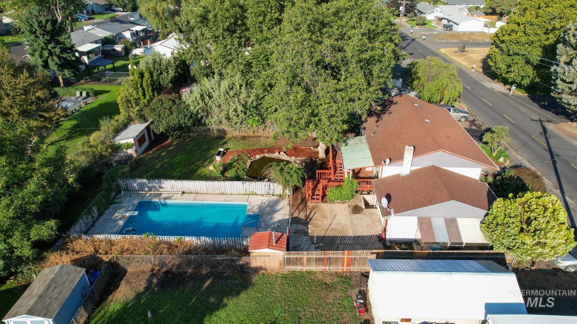 2020 Powers Ave. Property Photo 47