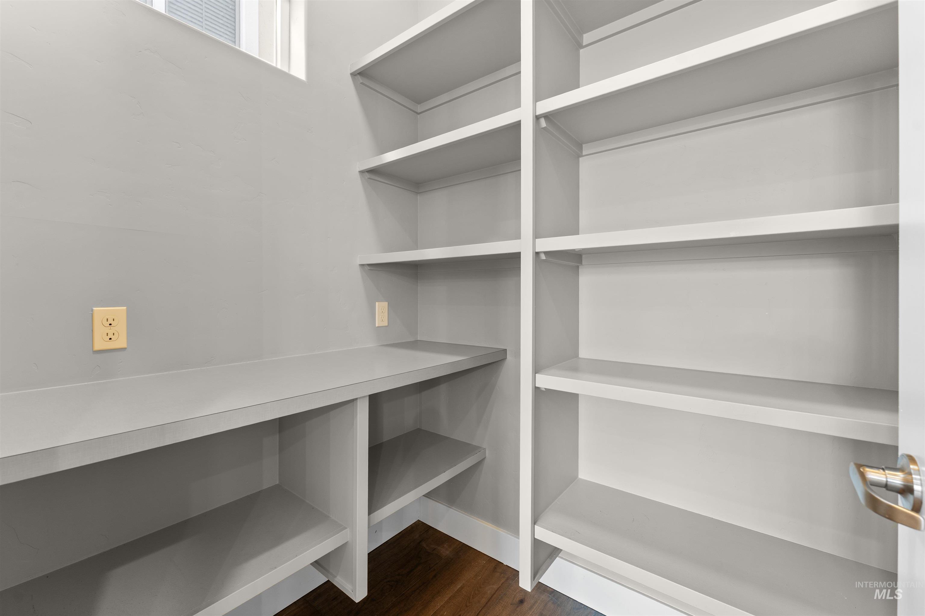 3464 E Macumbo Ln Property Photo 10