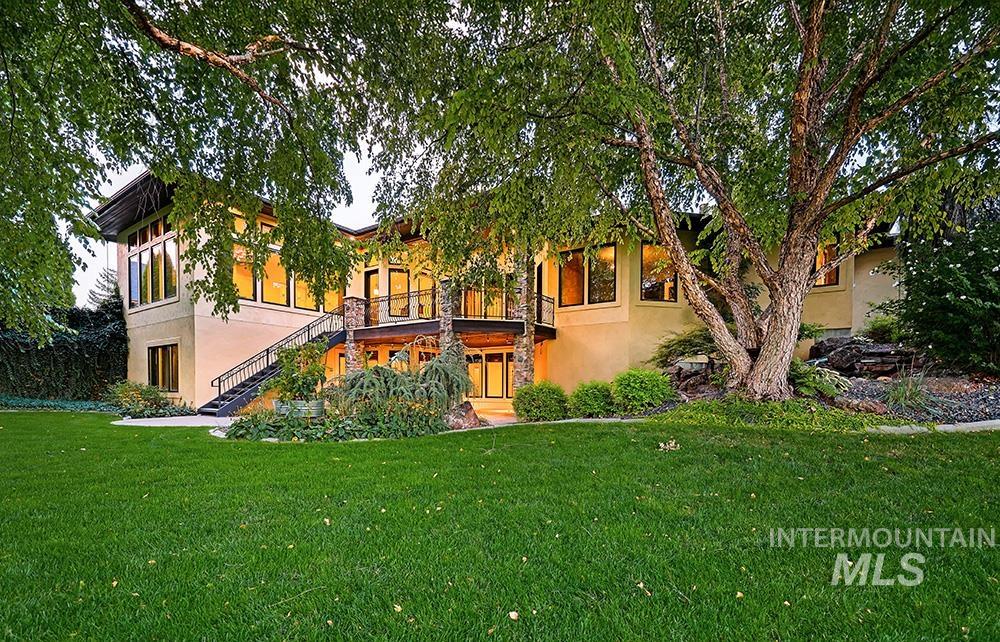 1292 E Prairie View Dr Property Photo 1