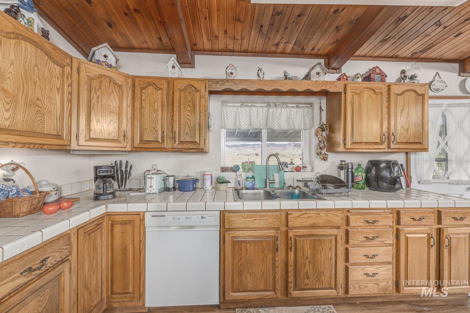 1032 W Indian Valley Rd Property Photo 12