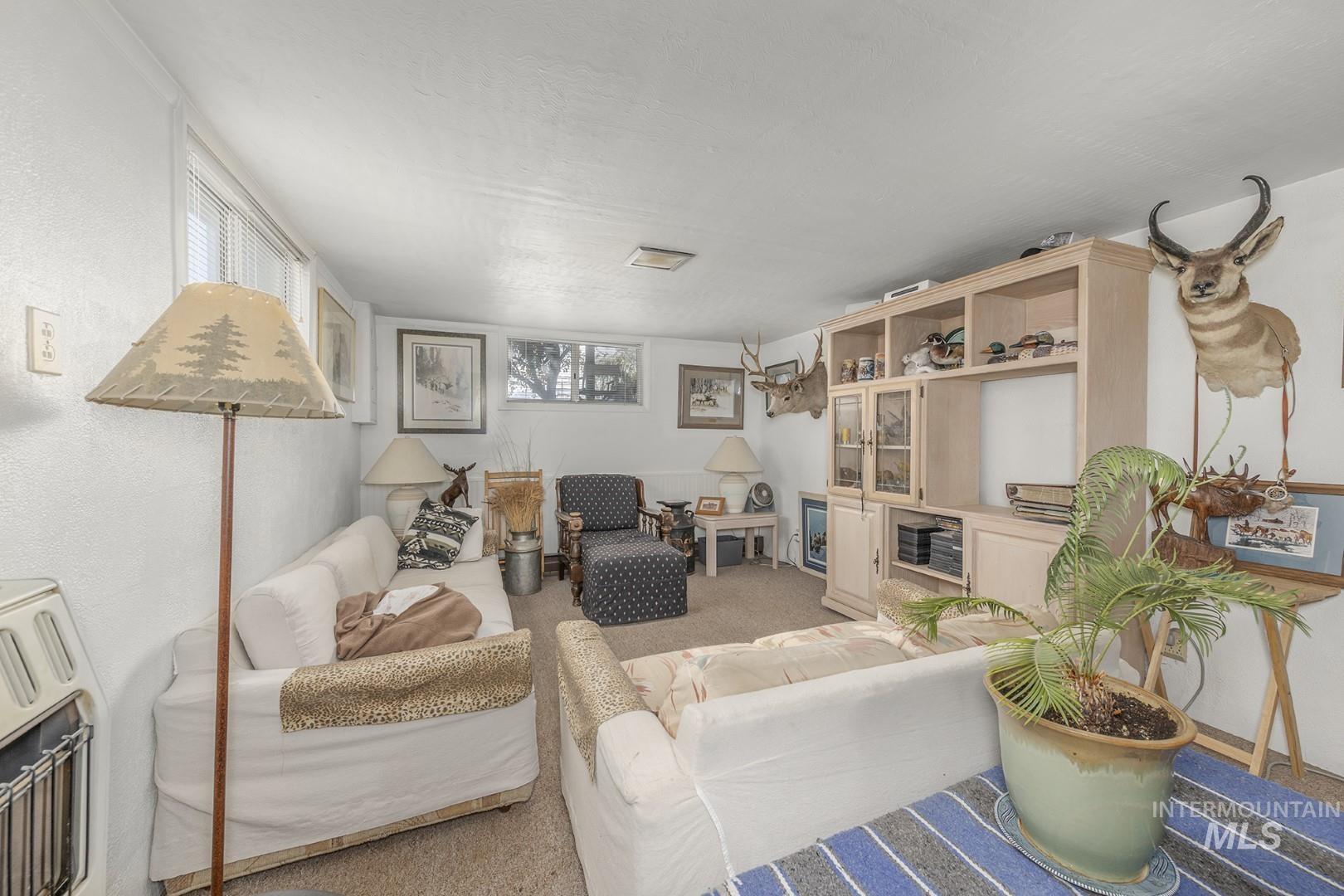 1032 W Indian Valley Rd Property Photo 15