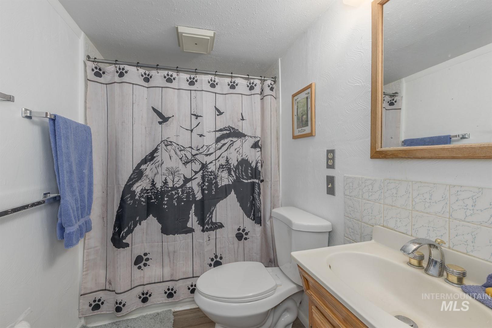 1032 W Indian Valley Rd Property Photo 22