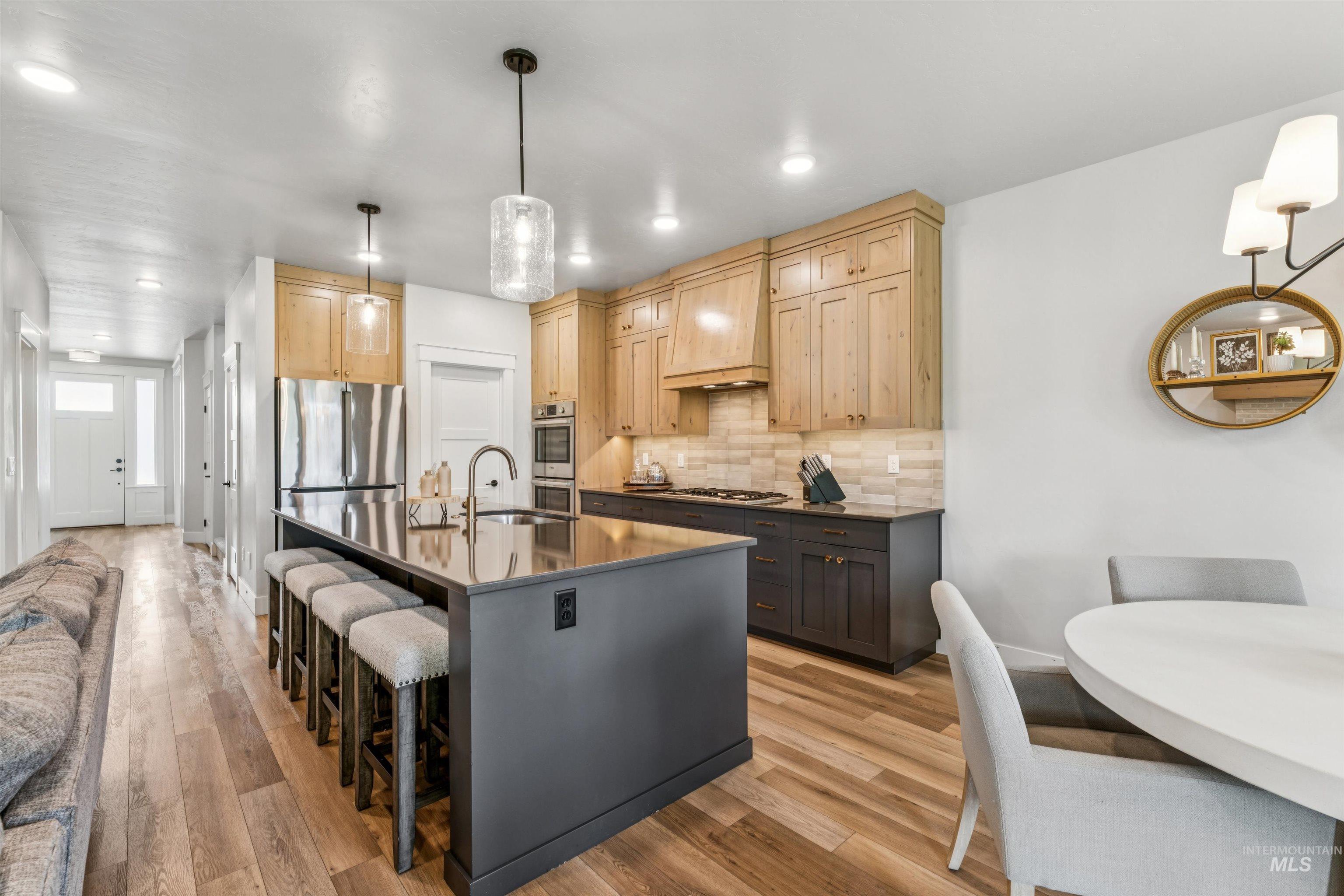 506 S Steephead Lane Property Photo 9