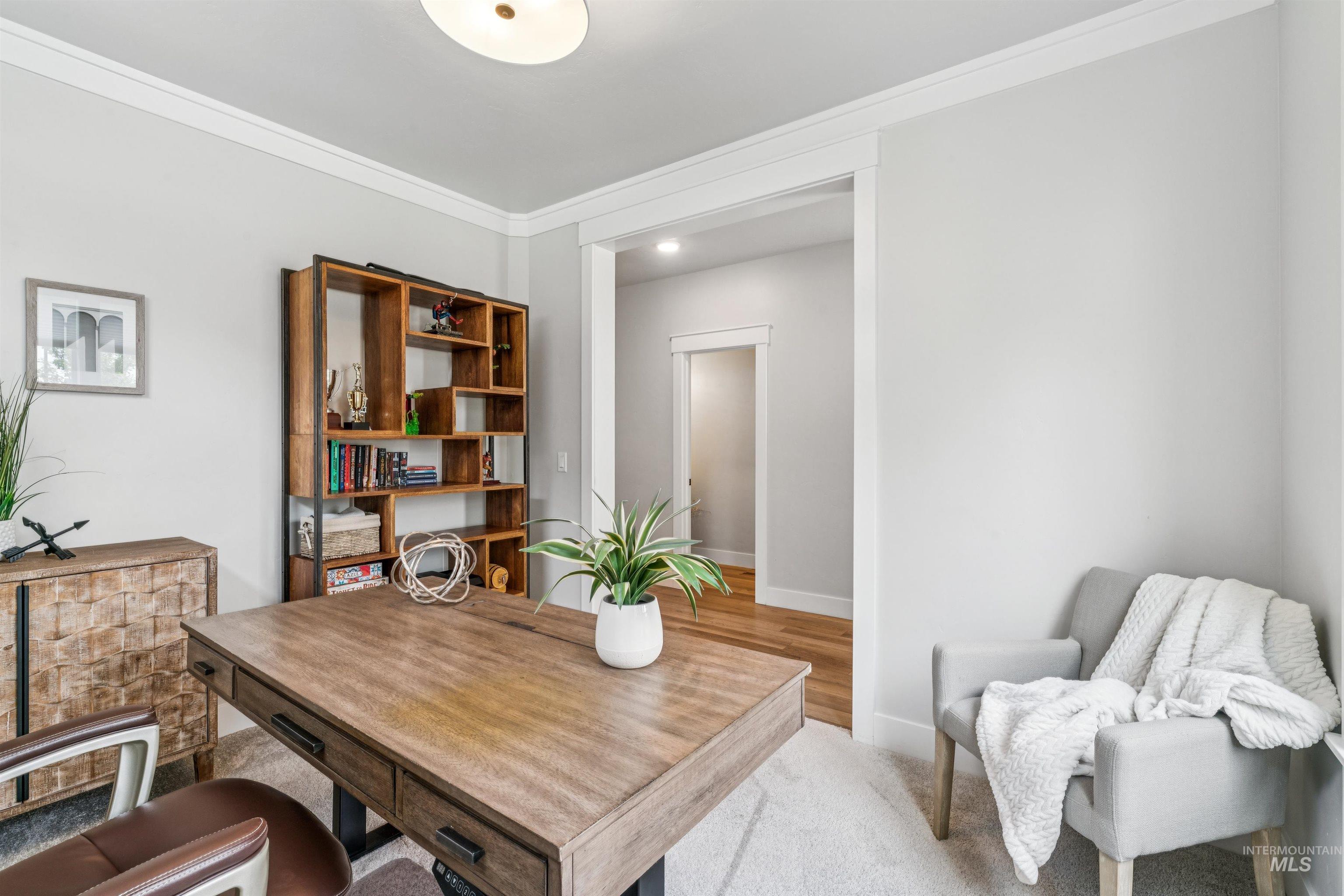 506 S Steephead Lane Property Photo 18