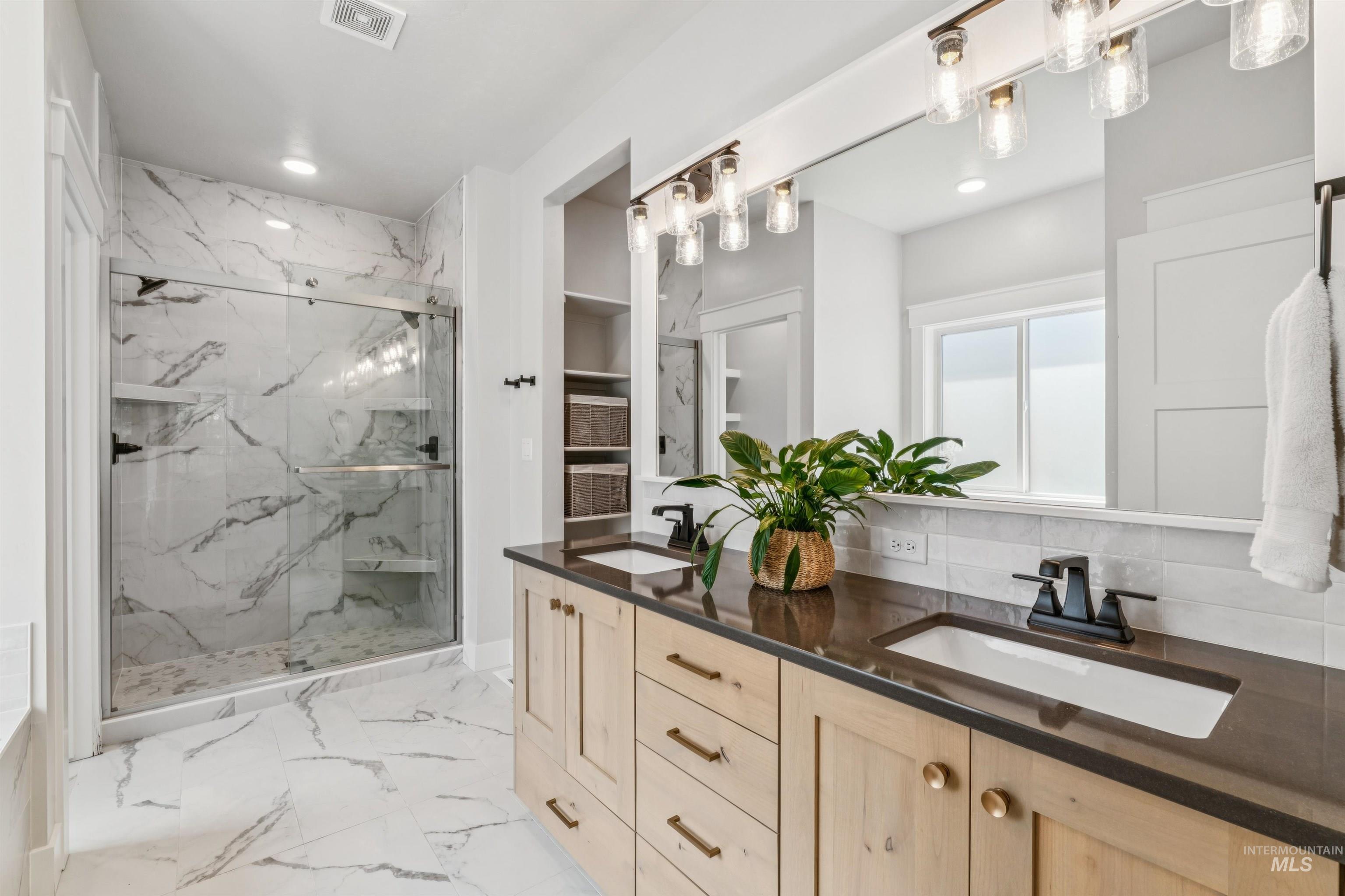 506 S Steephead Lane Property Photo 21