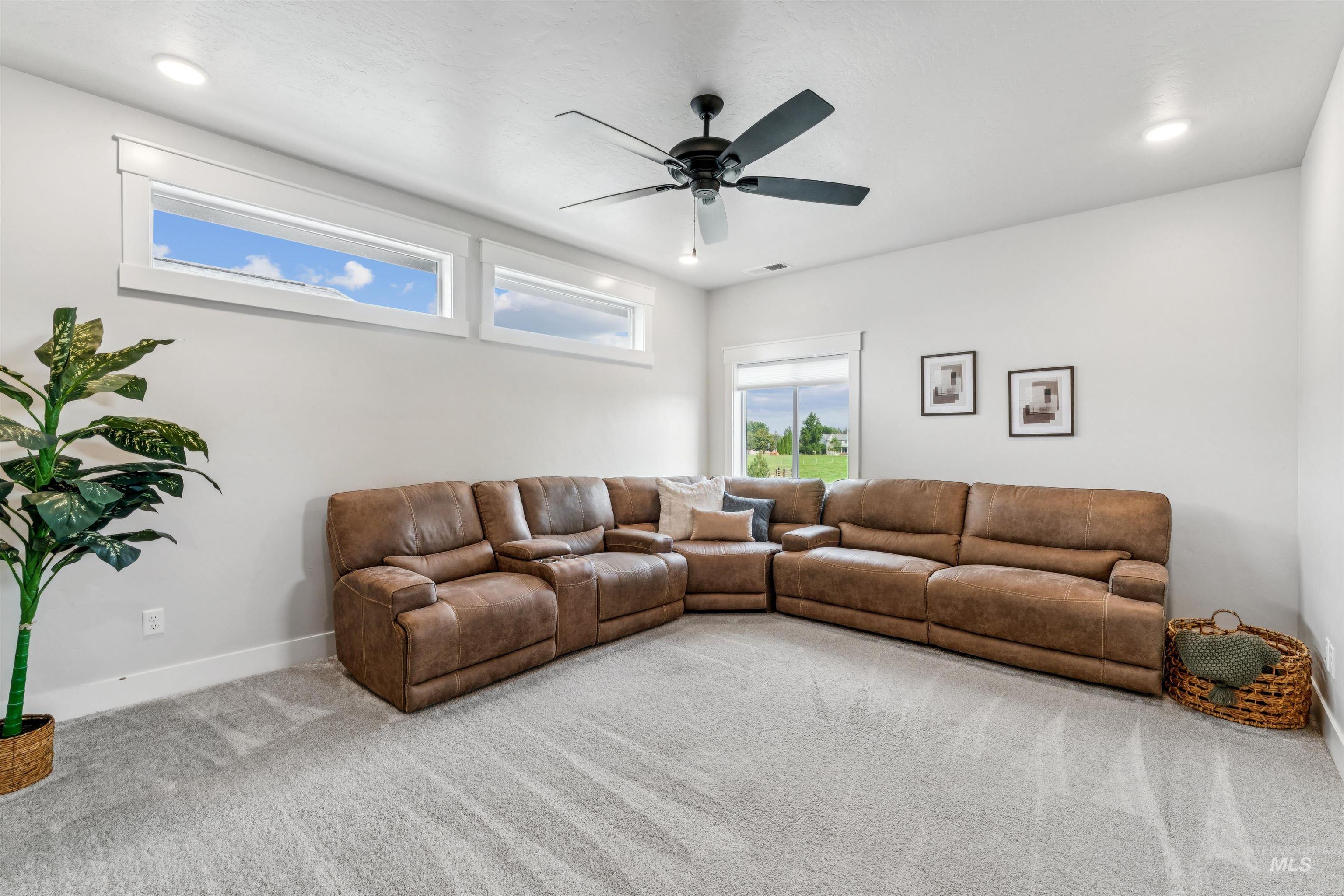 506 S Steephead Lane Property Photo 29