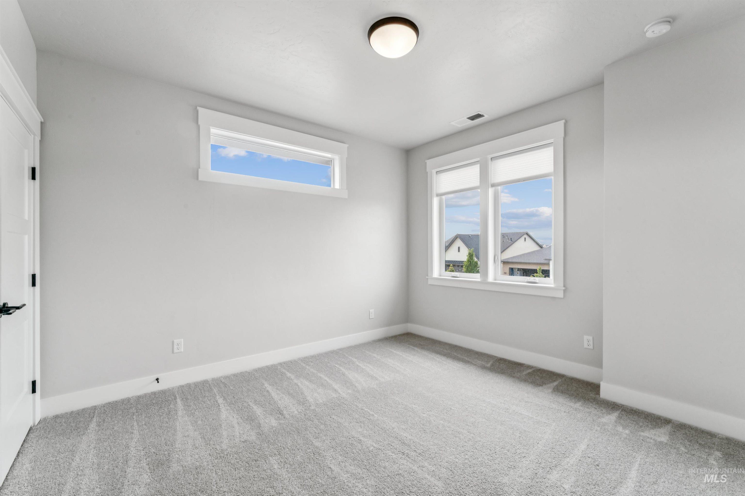 506 S Steephead Lane Property Photo 35