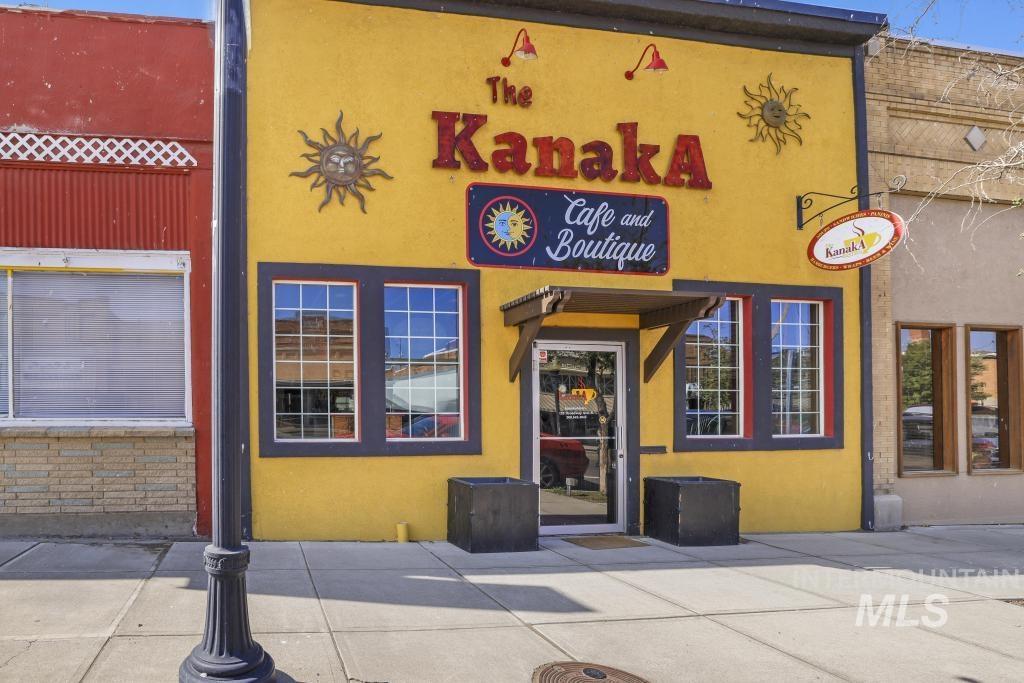 125 Broadway Ave S Property Photo 1