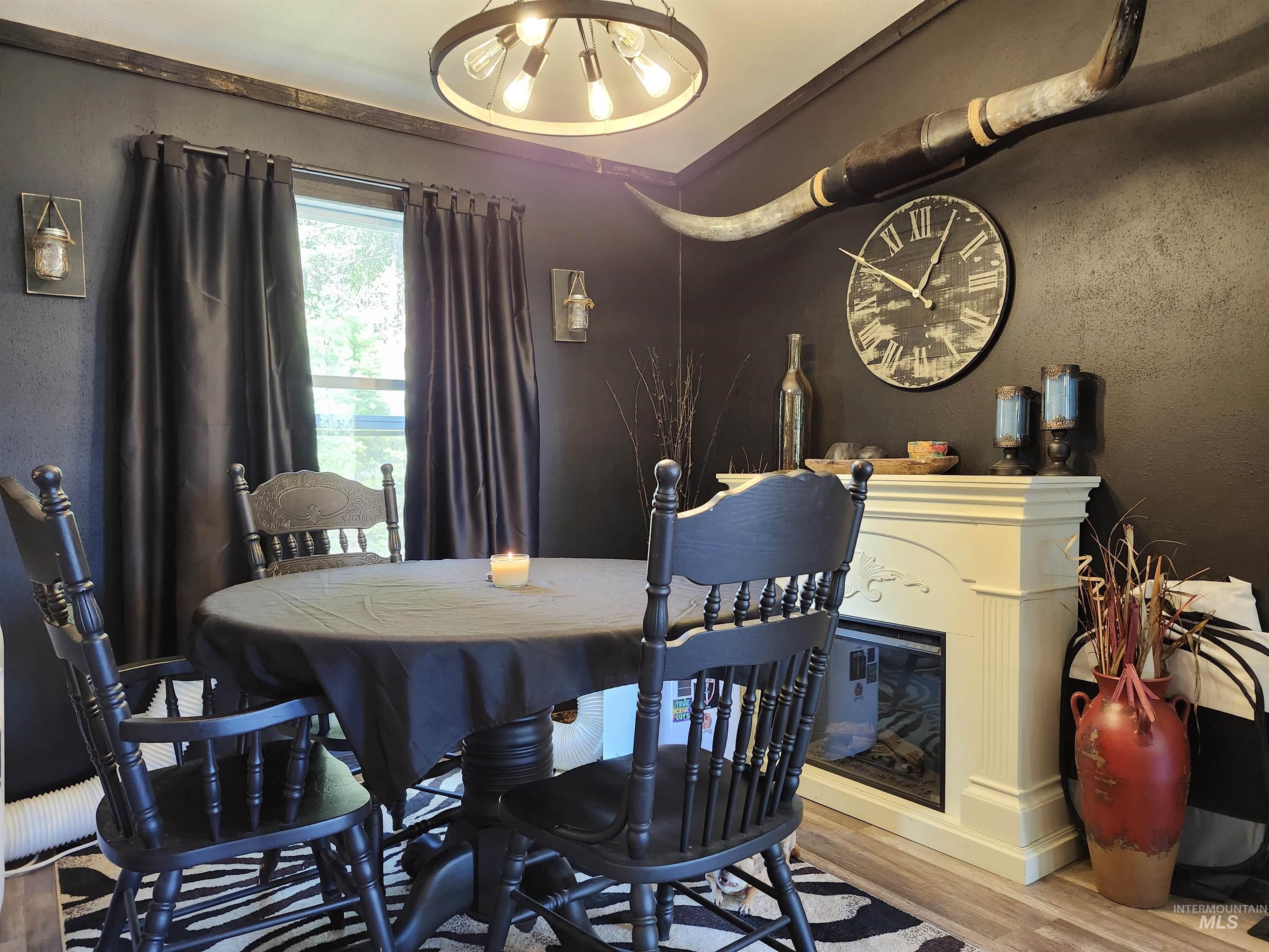 1007 W Hatter Creek Property Photo 24