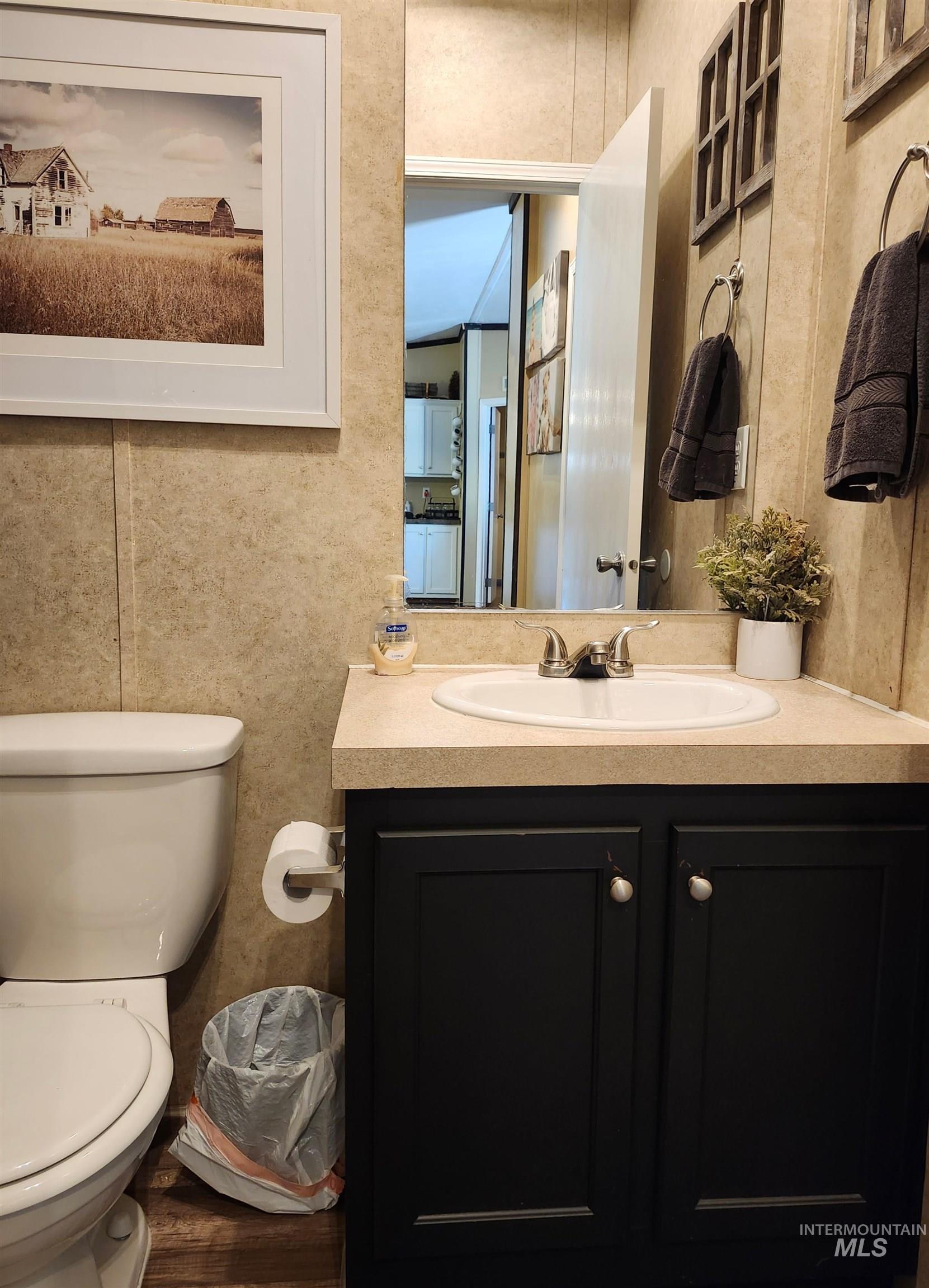 1007 W Hatter Creek Property Photo 28