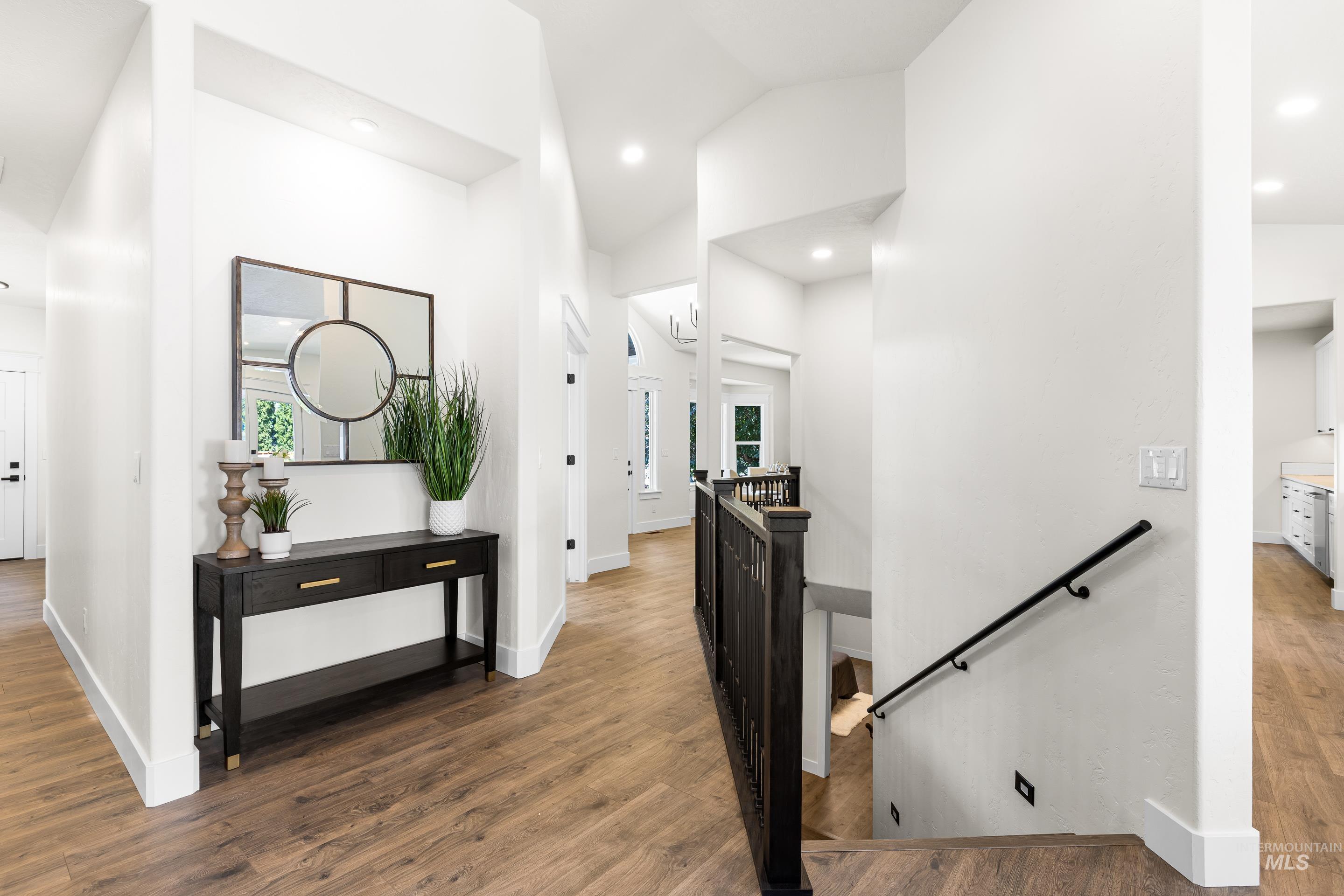 1910 W Campo Ln Property Photo 11