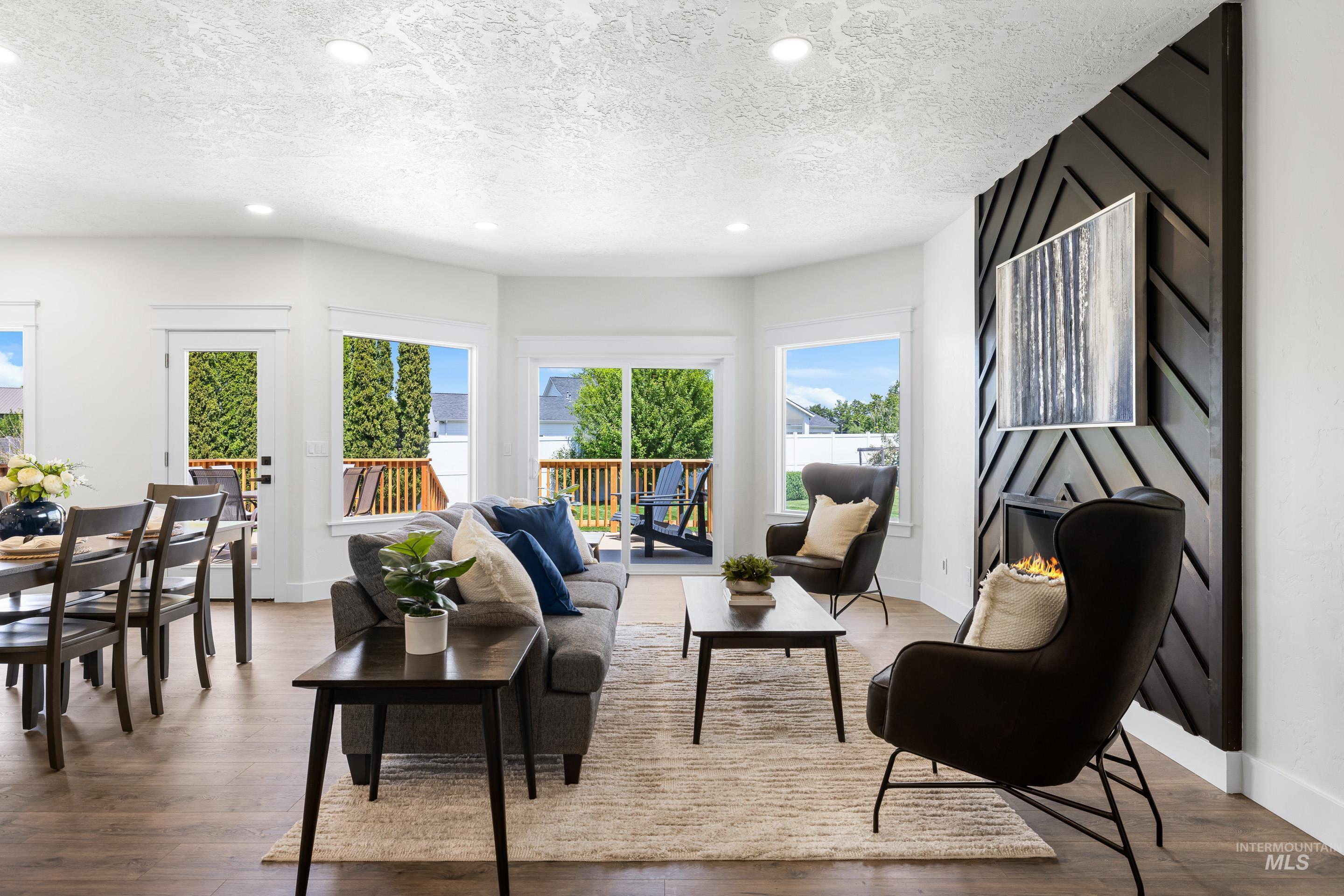 1910 W Campo Ln Property Photo 13