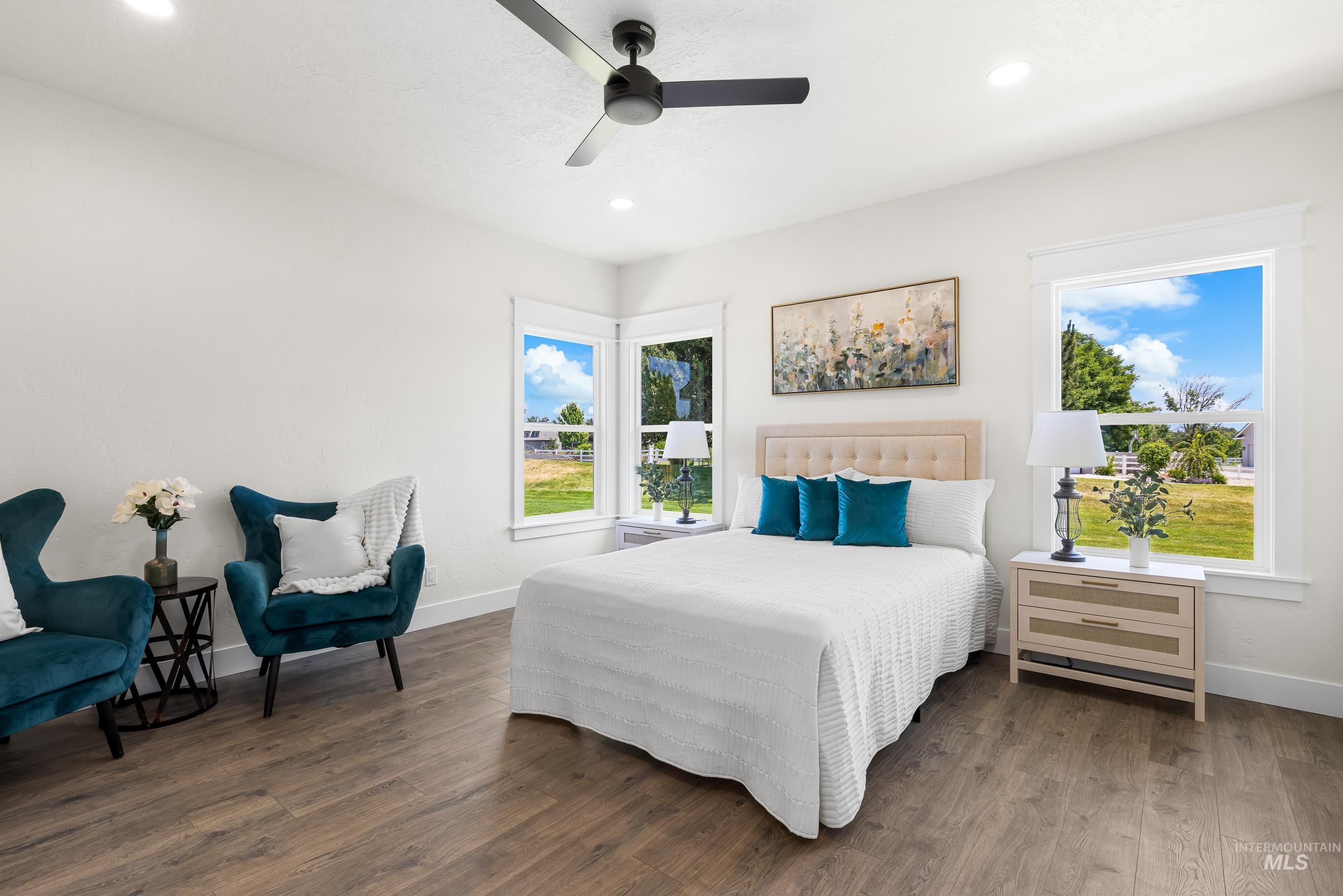 1910 W Campo Ln Property Photo 23