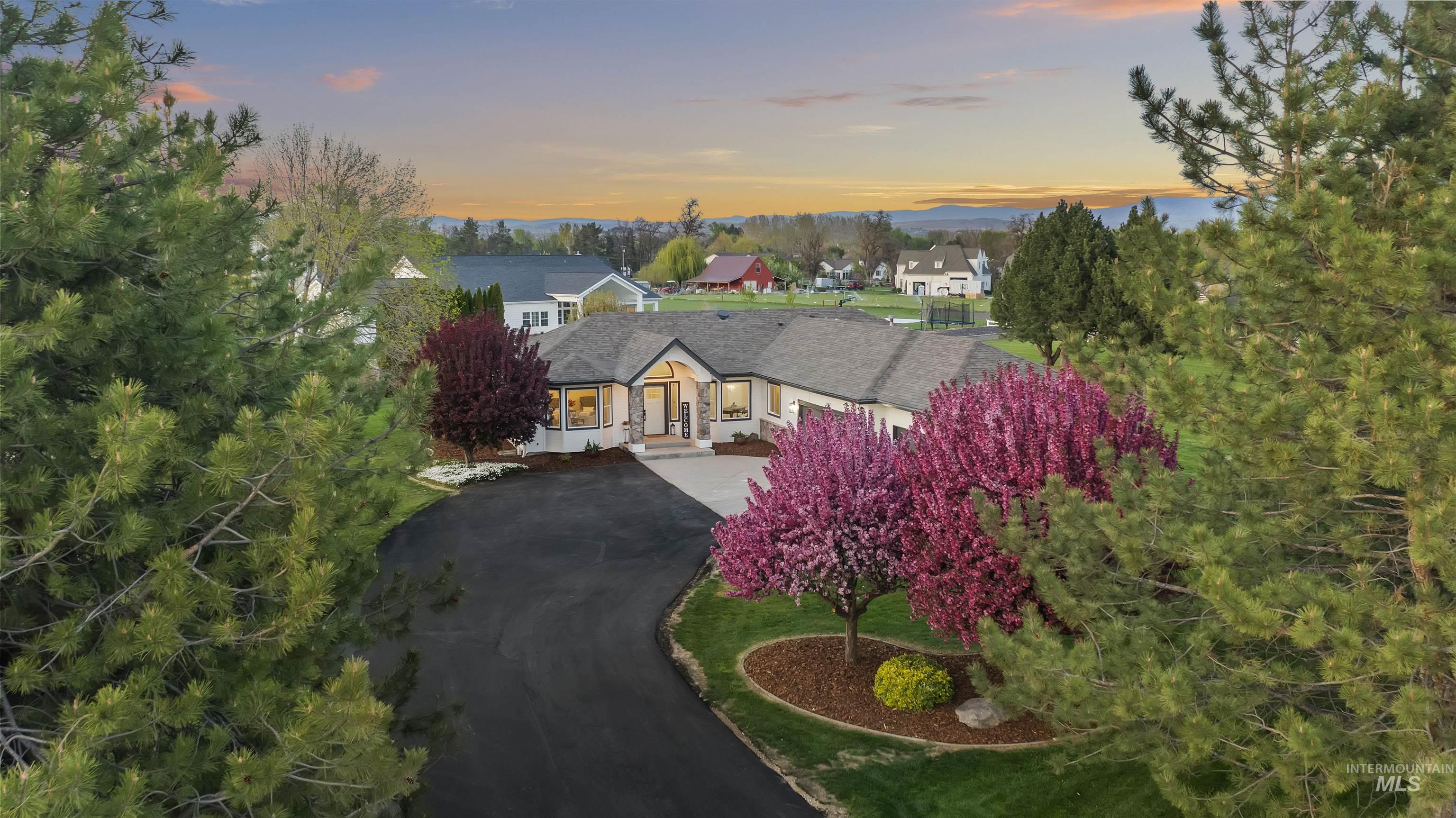 1910 W Campo Ln Property Photo 50