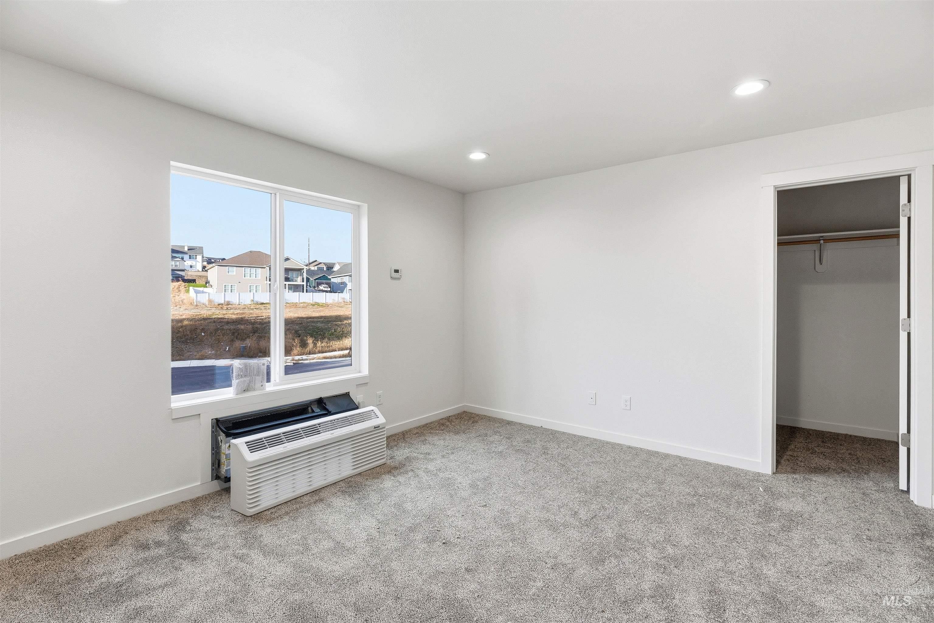 2815 Cyprus Ct Property Photo 11