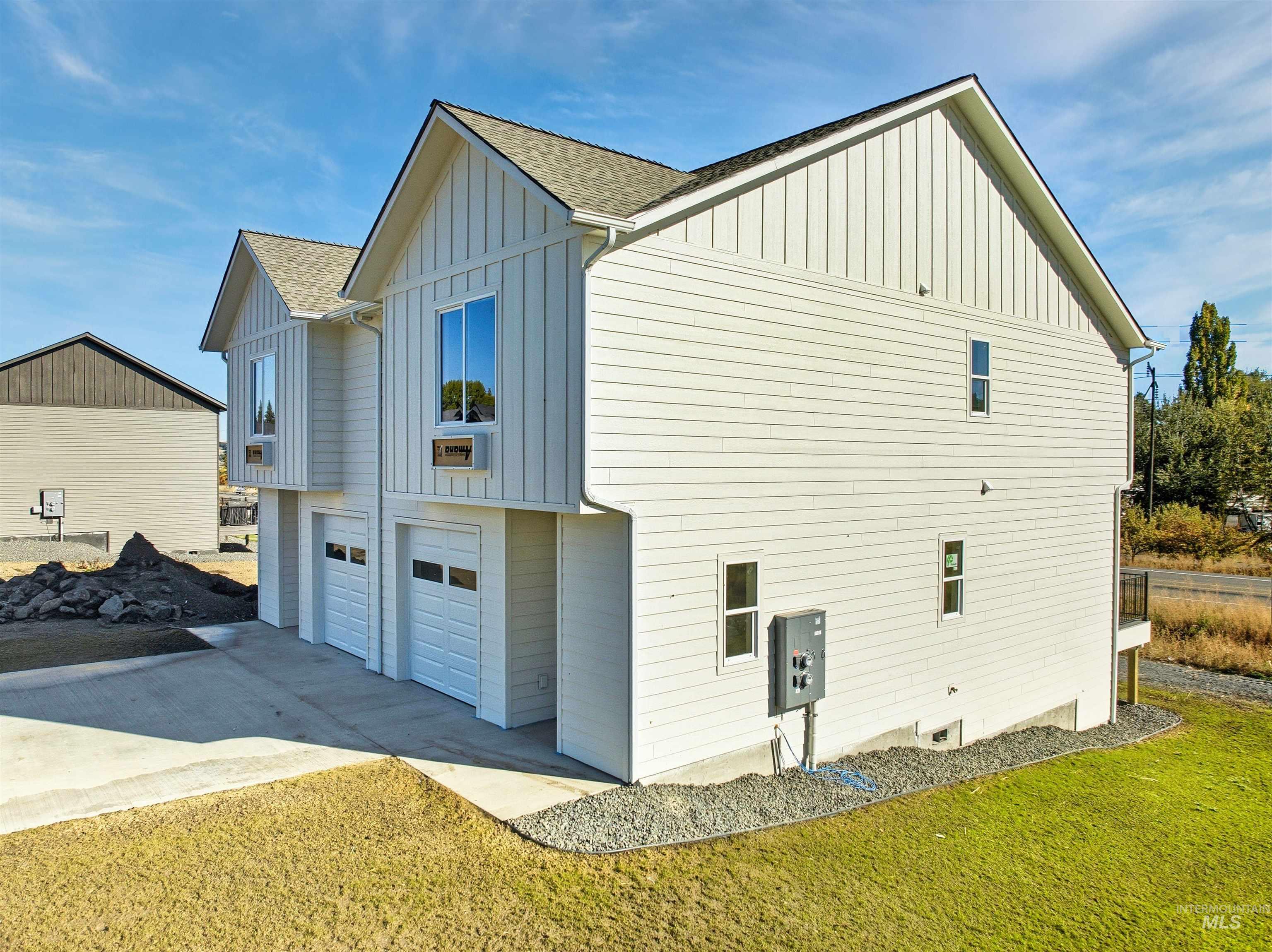 2815 Cyprus Ct Property Photo 26