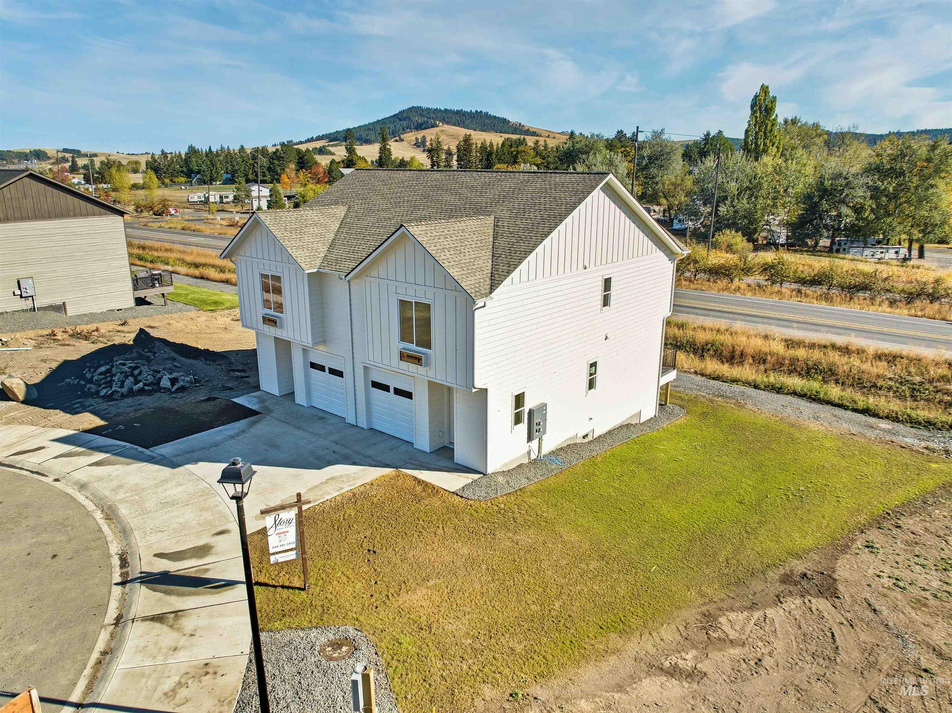 2815 Cyprus Ct Property Photo 31