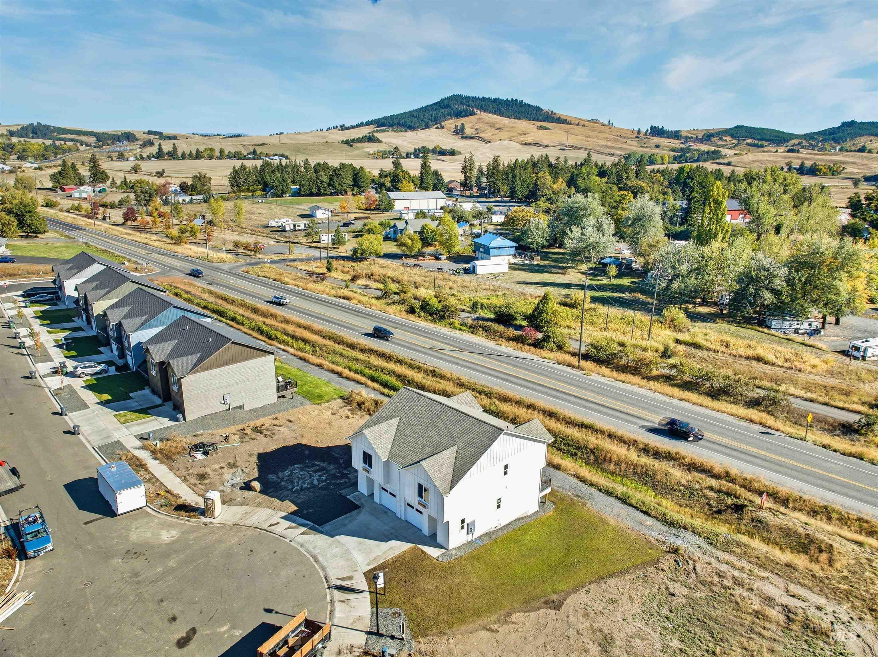 2815 Cyprus Ct Property Photo 34