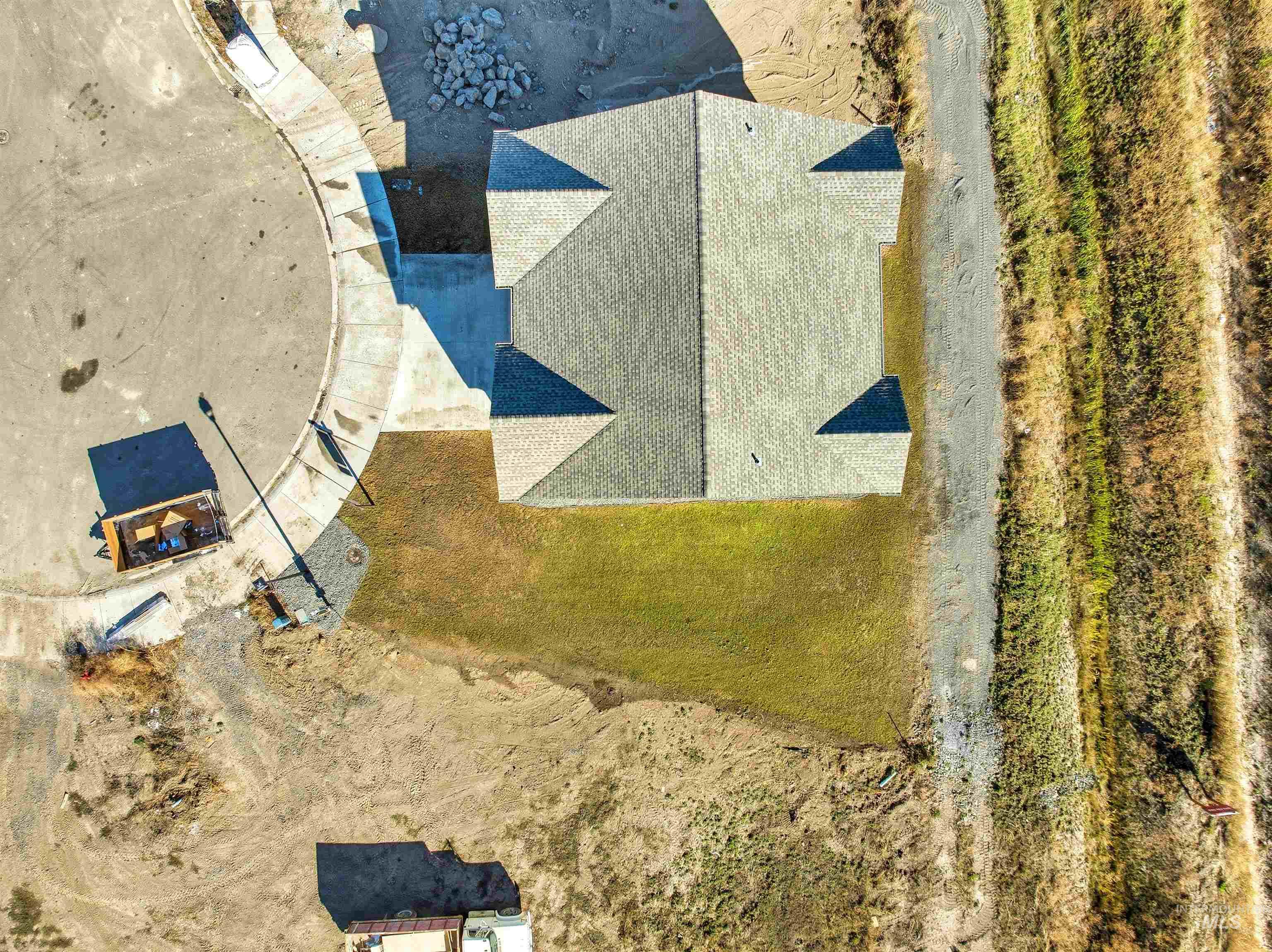 2815 Cyprus Ct Property Photo 35