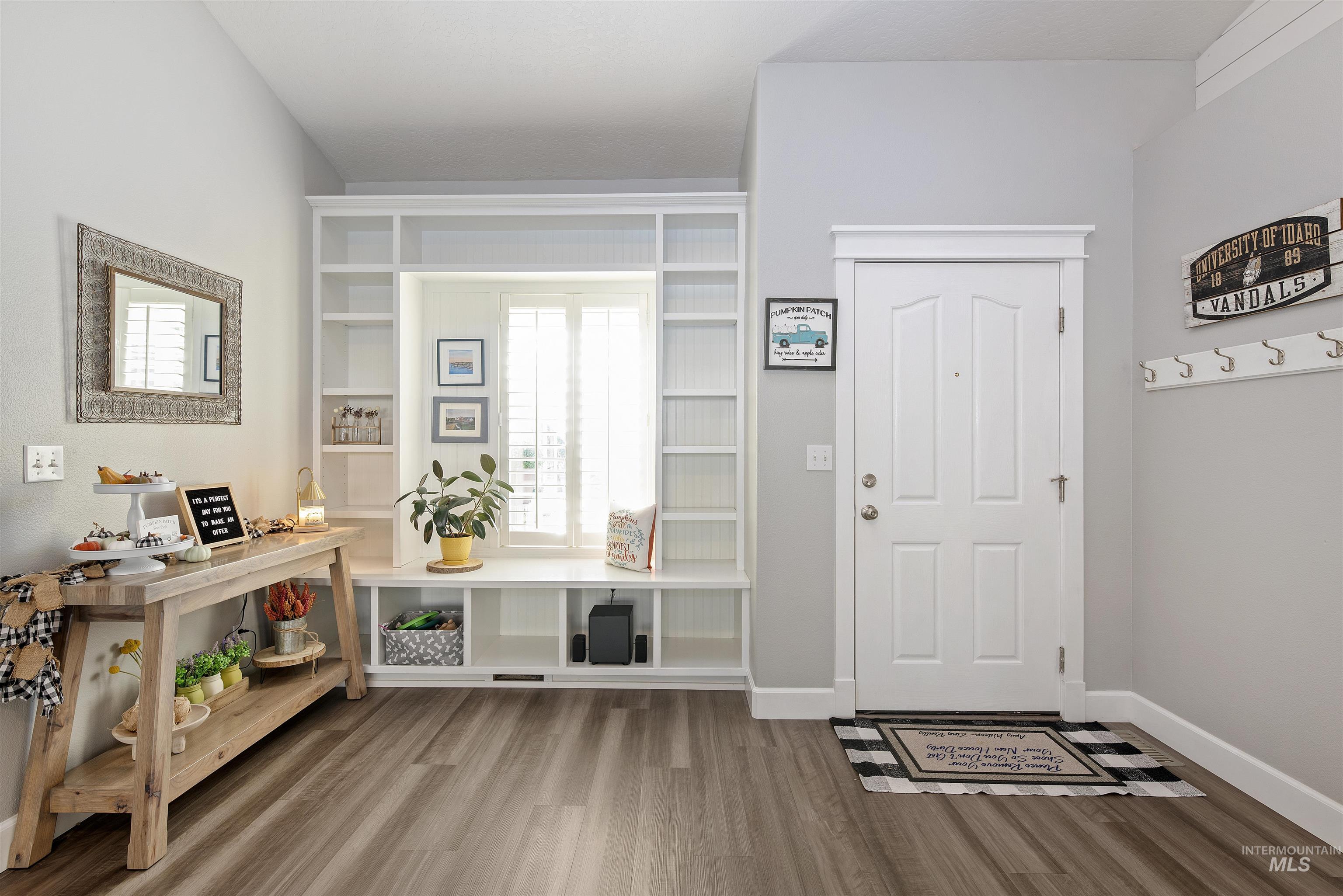 580 Three Rivers Way Property Photo 4