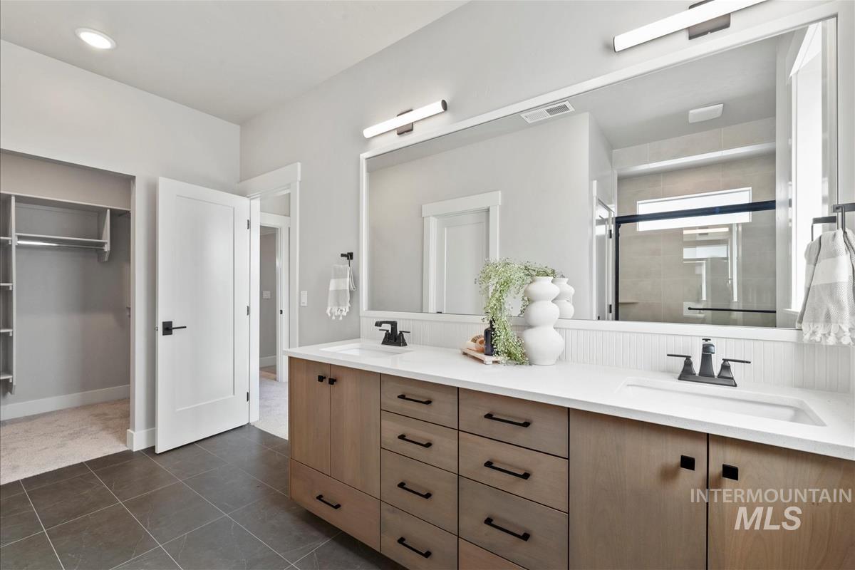 6672 W Los Flores Dr Property Photo 23