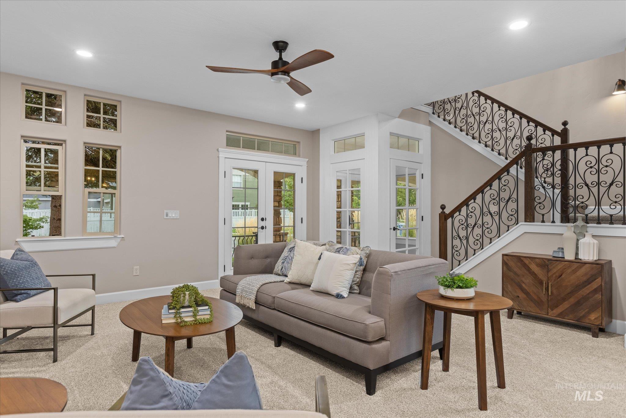 4525 W Farm View Dr Property Photo 2